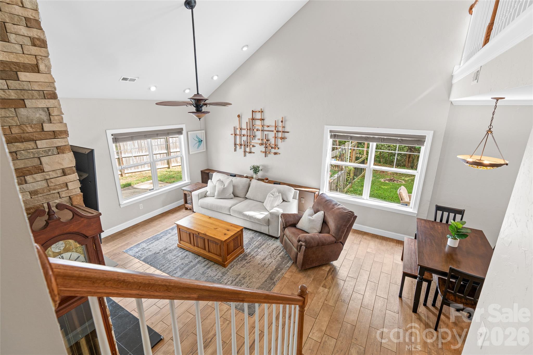 16 Holmes Lane Property Photo 23