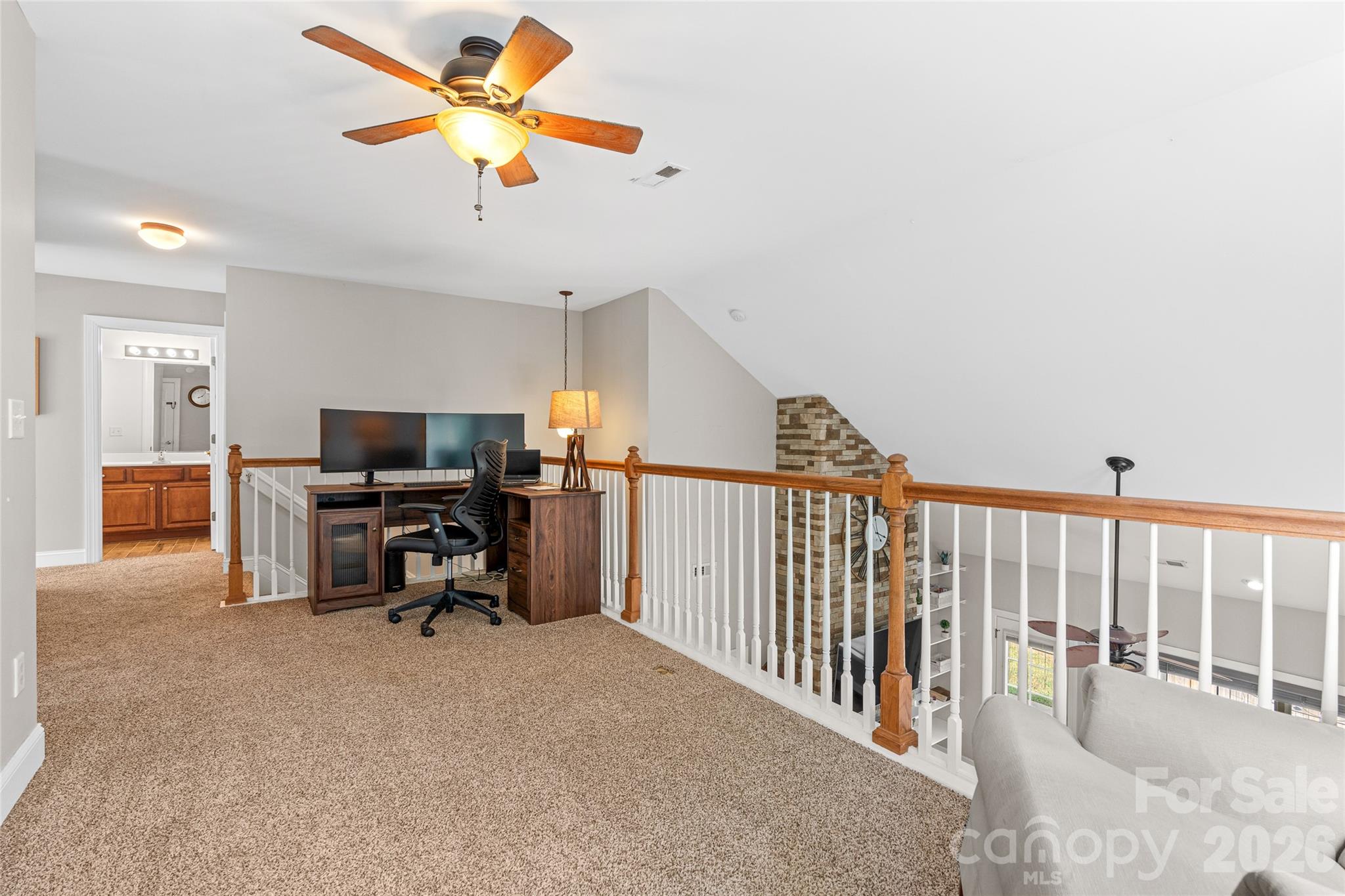 16 Holmes Lane Property Photo 25
