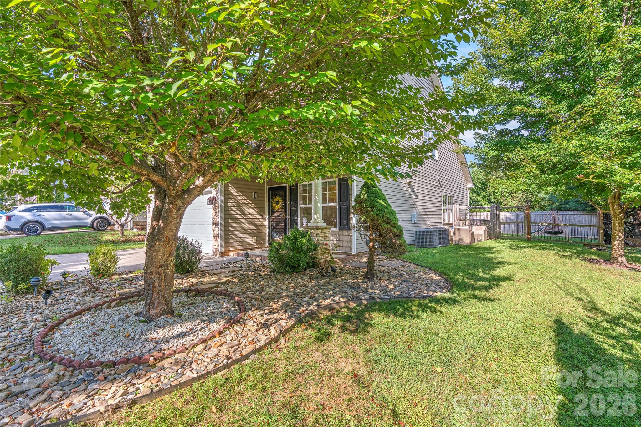 16 Holmes Lane Property Photo 32