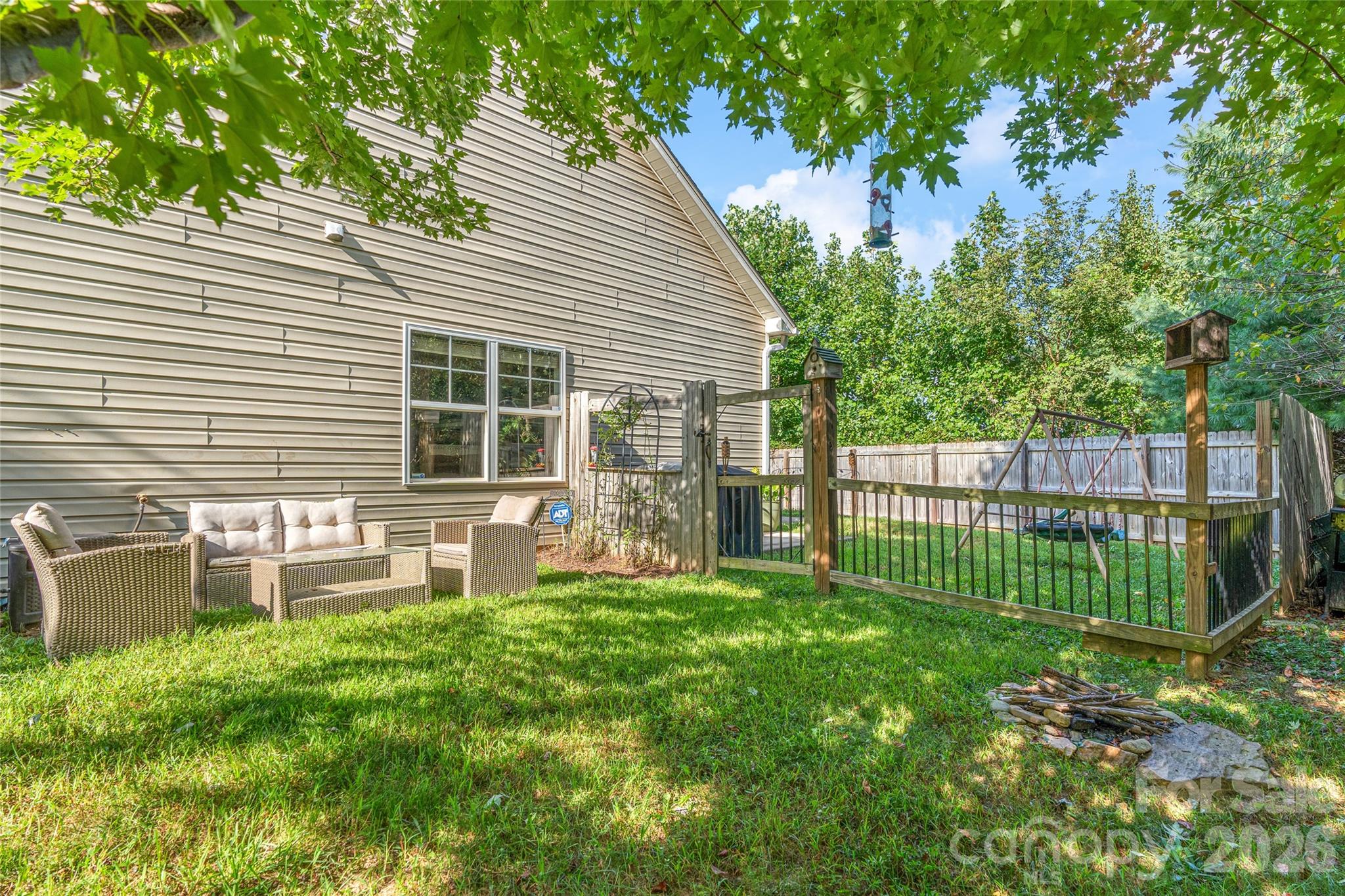 16 Holmes Lane Property Photo 33