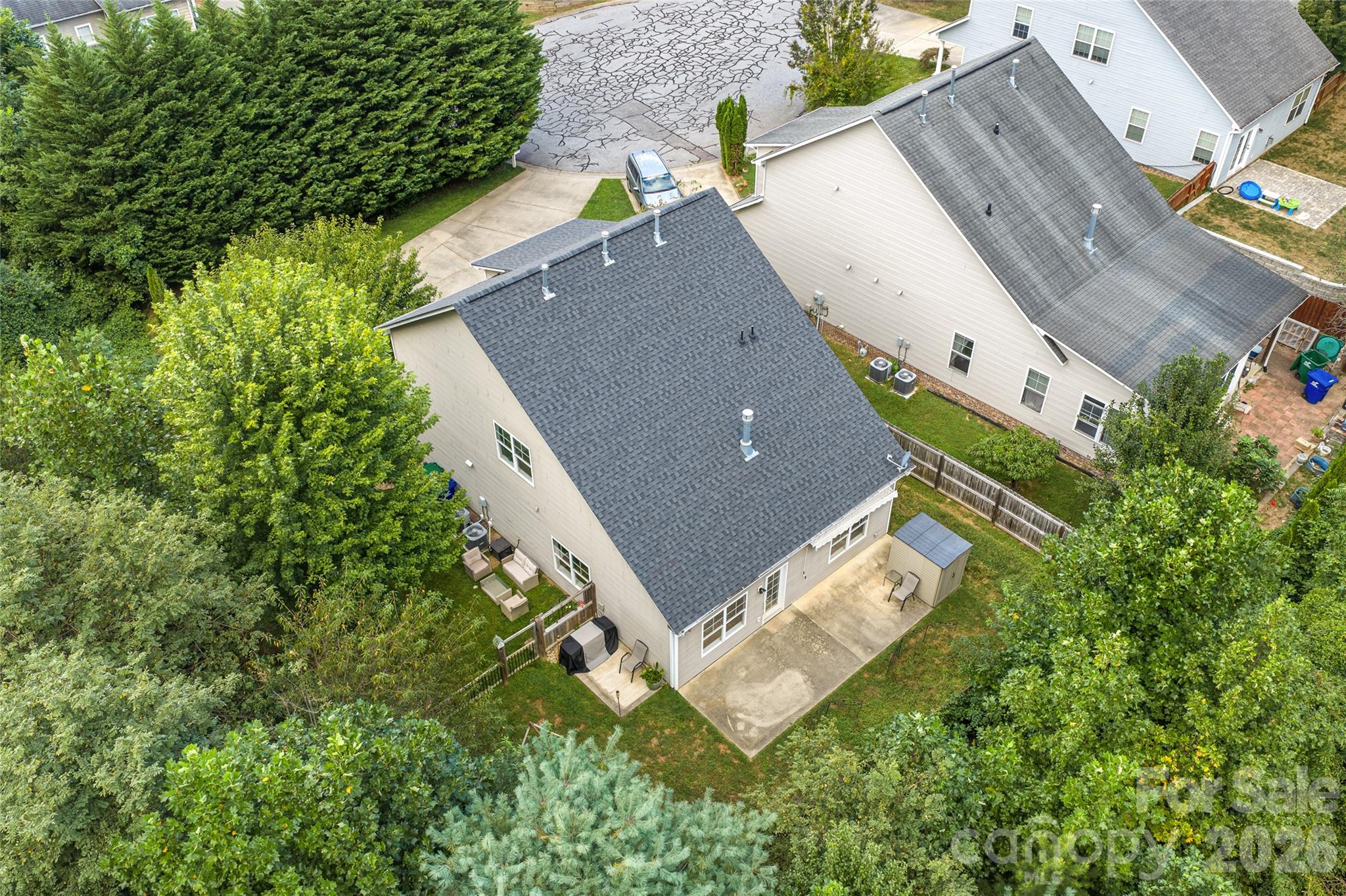 16 Holmes Lane Property Photo 37