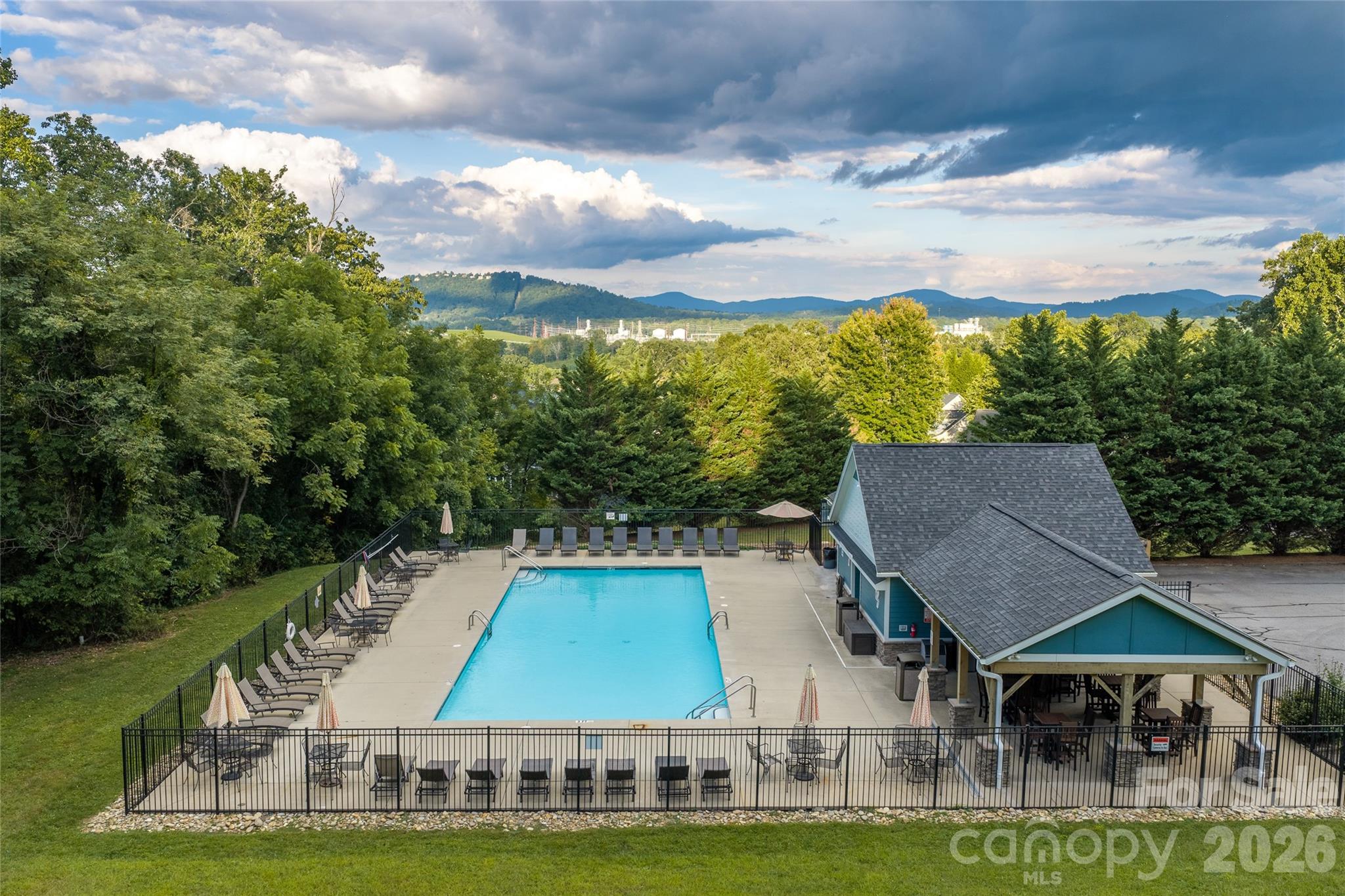 16 Holmes Lane Property Photo 42