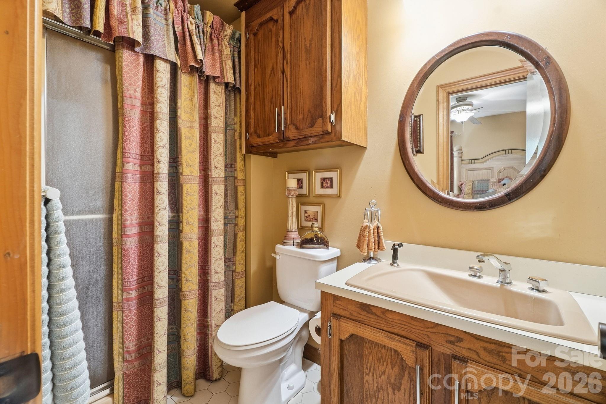 211 Lamplighter Lane Property Photo 23