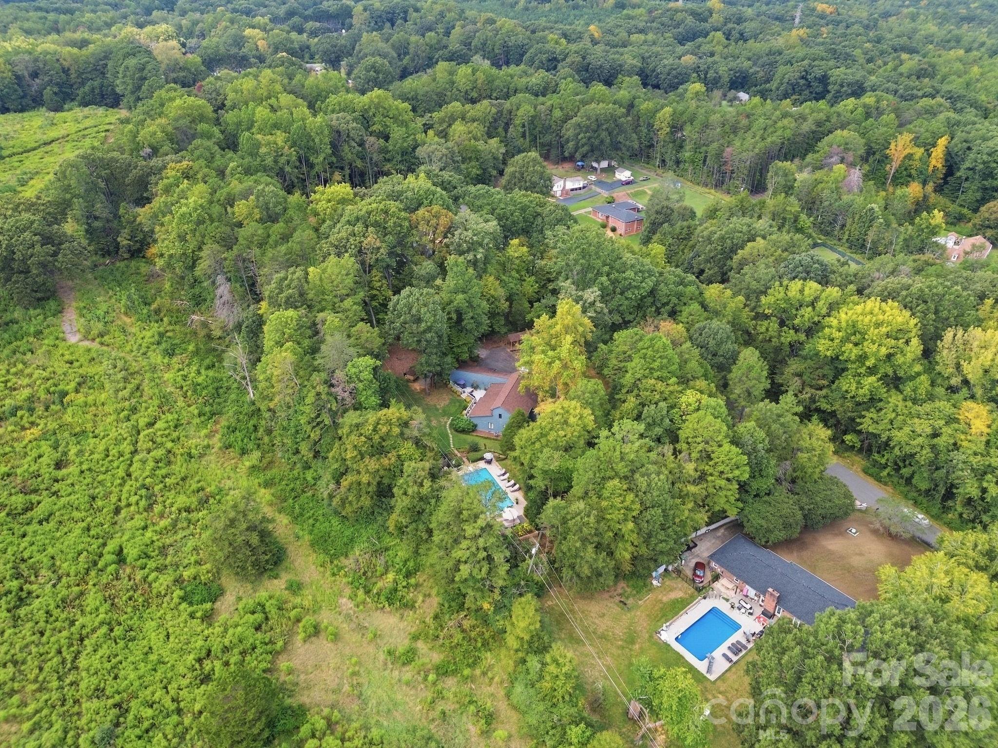 211 Lamplighter Lane Property Photo 44