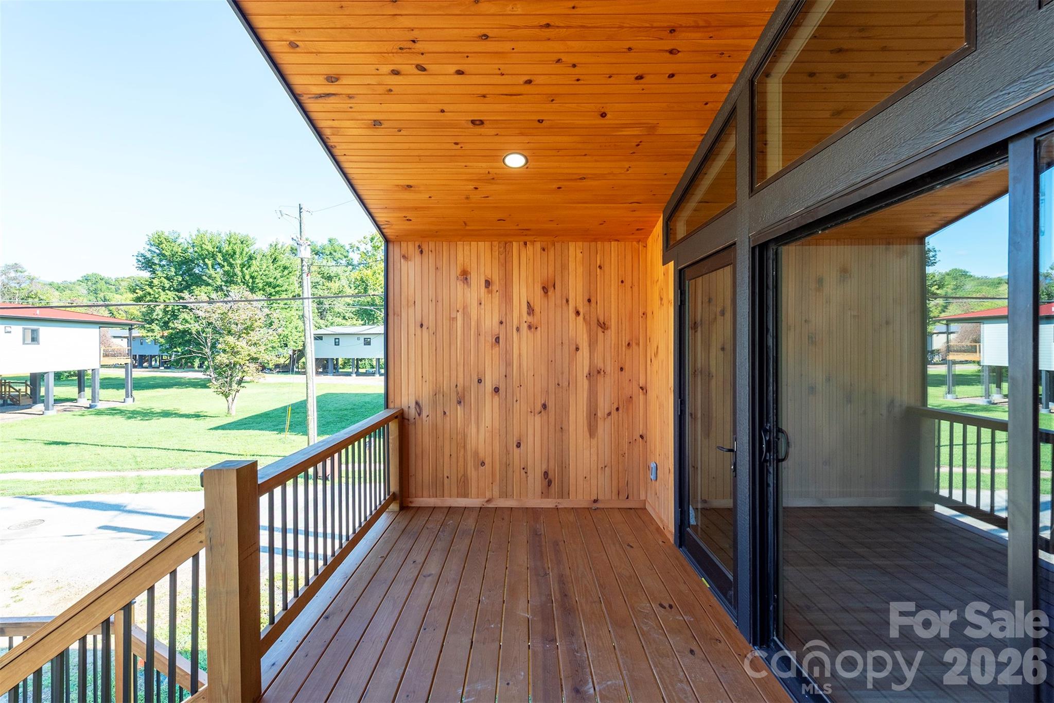 73 W Mitchell Street Property Photo 15