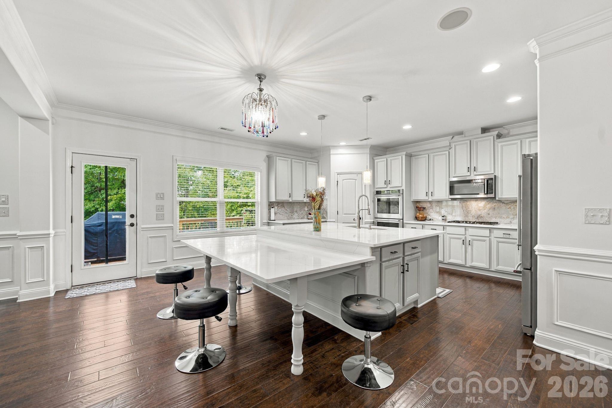 13411 Crystal Springs Drive Property Photo 11