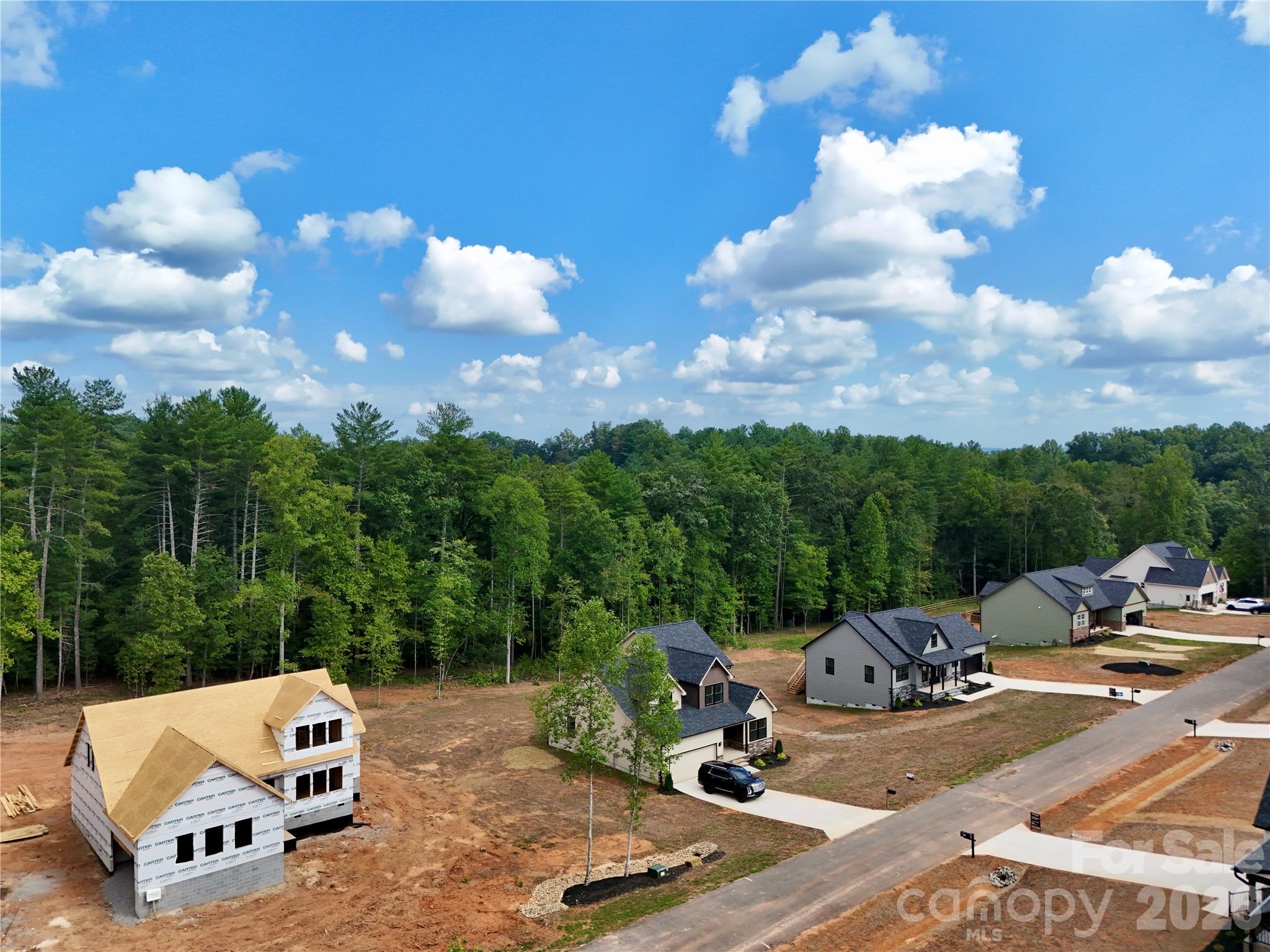 2438 Kimberly Avenue Property Photo 12