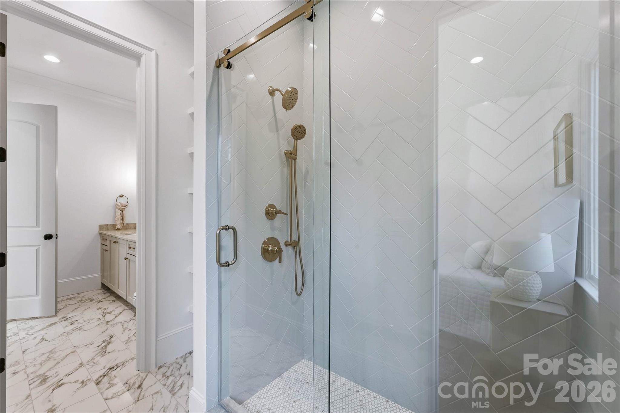 617 Shelton Street Property Photo 43