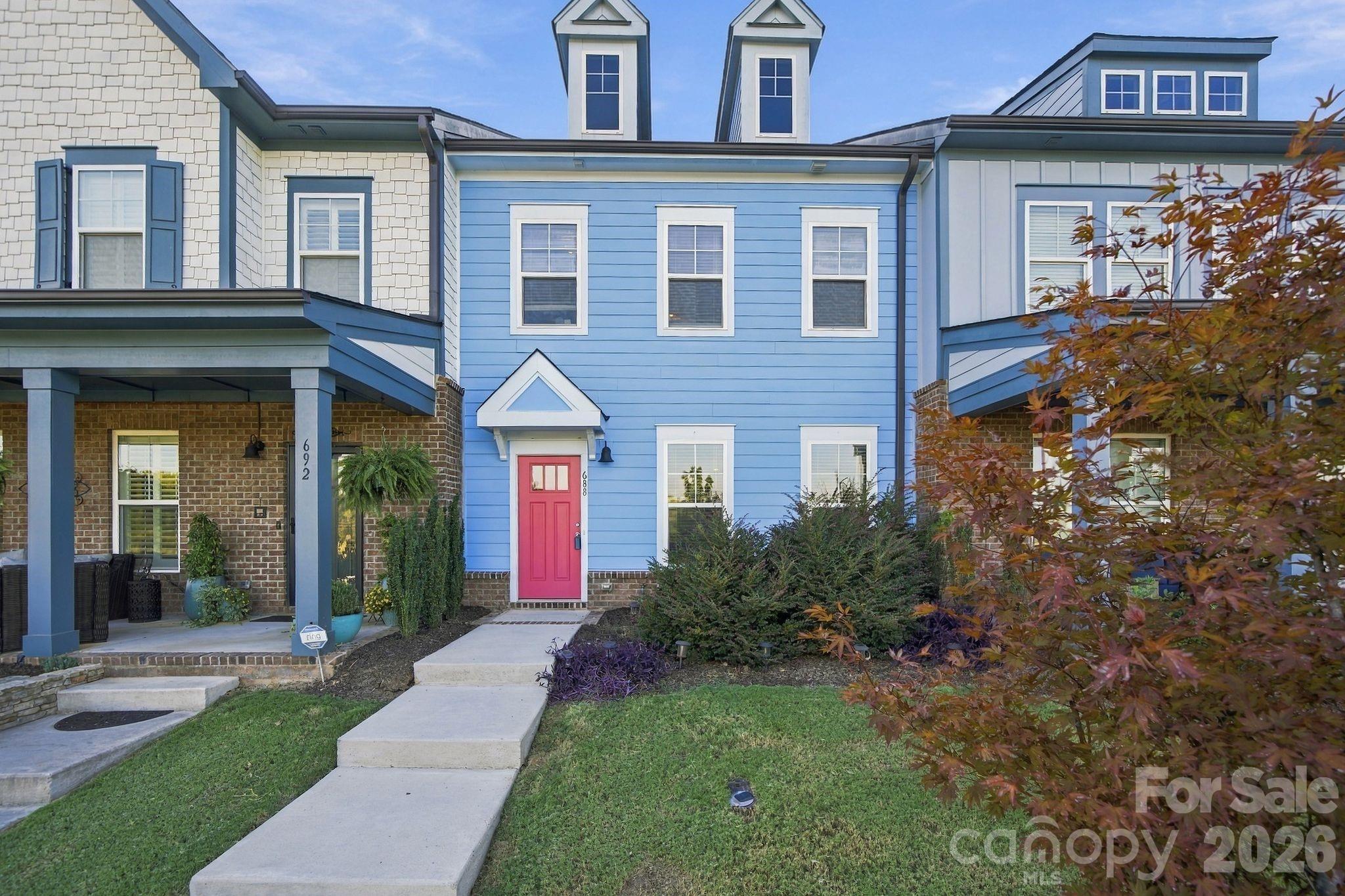 688 Dunkins Ferry Road Property Photo 1