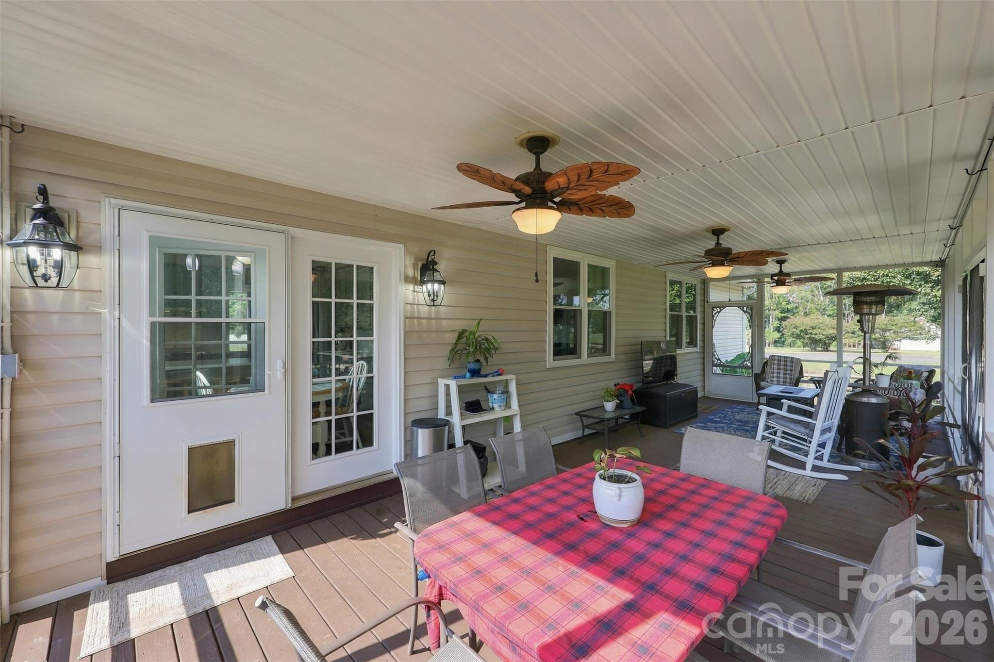 104 Felix Lane Property Photo 21