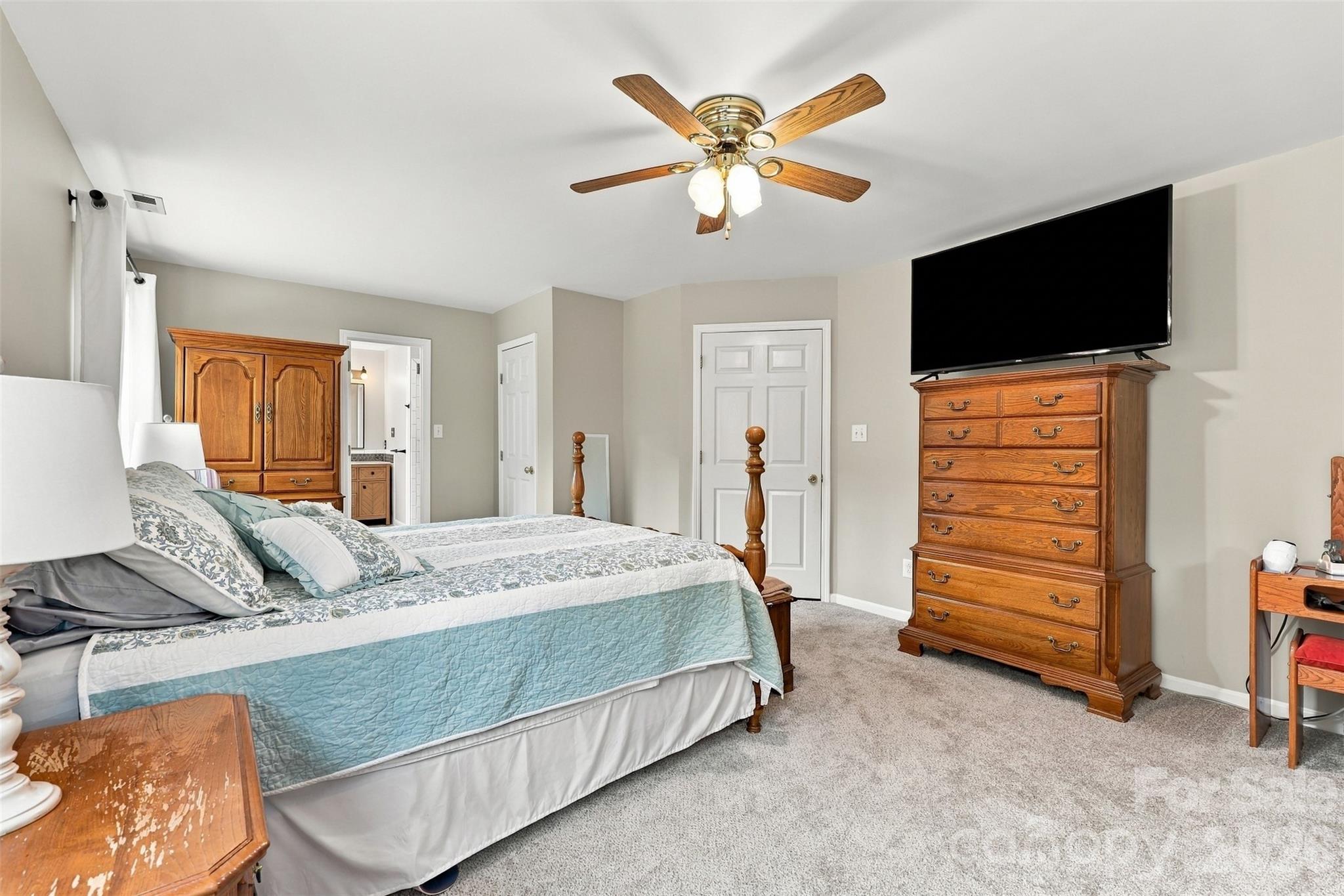 104 Felix Lane Property Photo 25