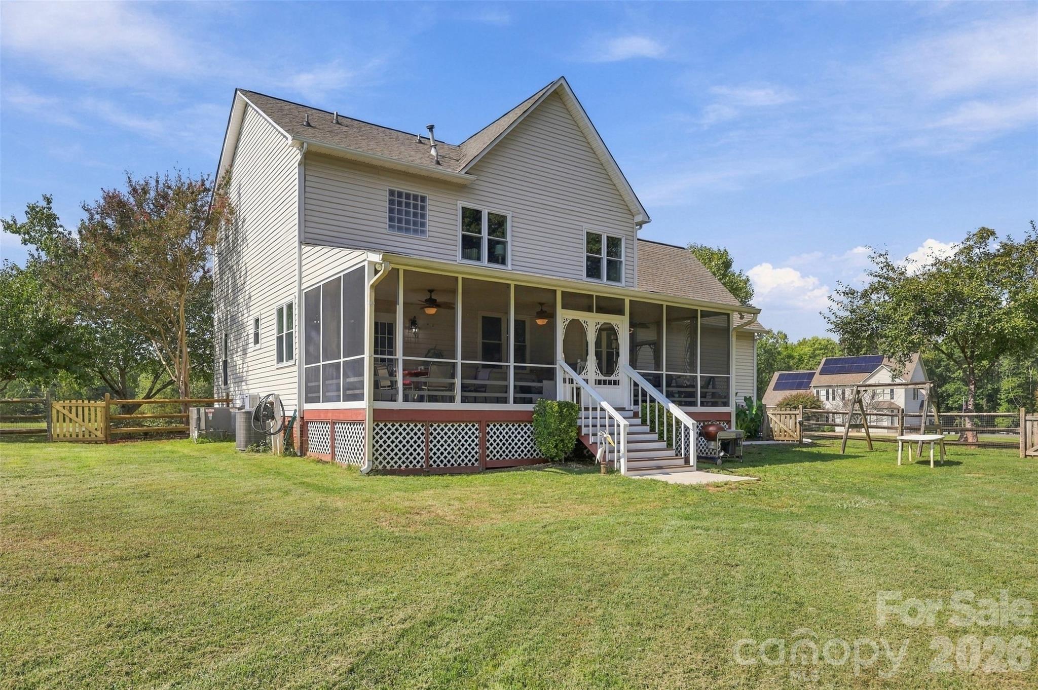 104 Felix Lane Property Photo 38