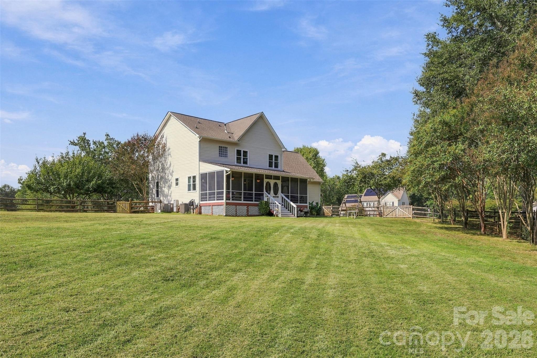 104 Felix Lane Property Photo 44