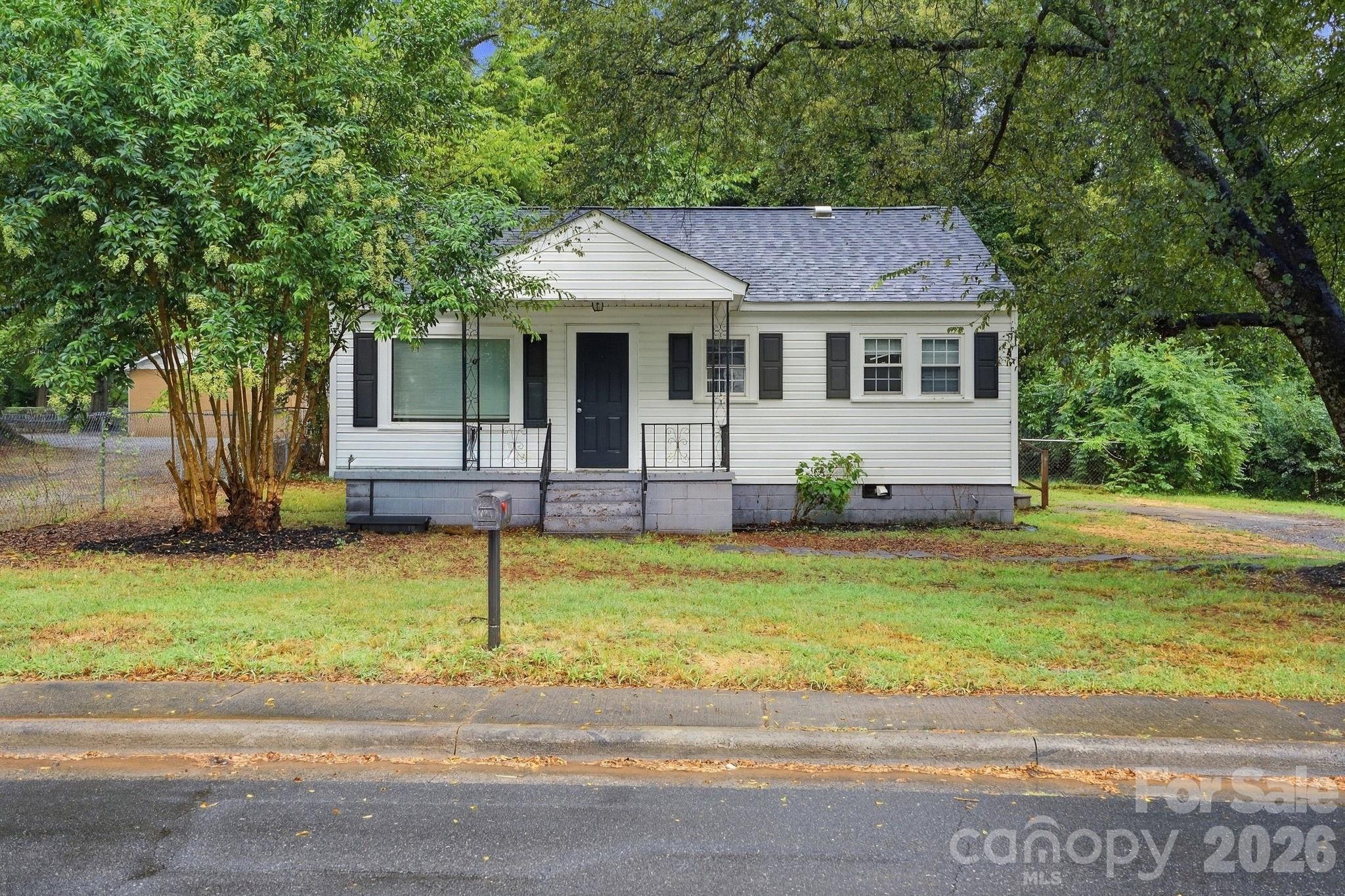 2955 Amay James Avenue Property Photo 1