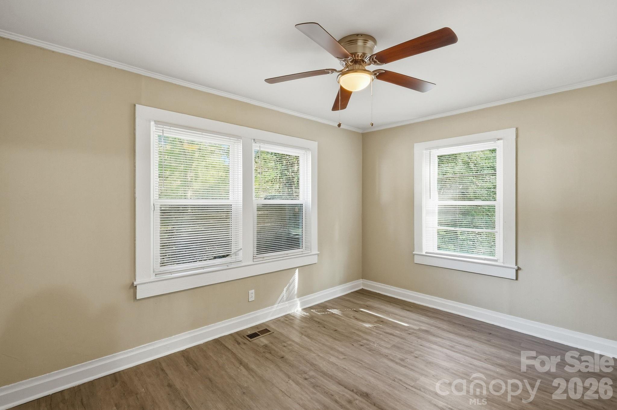 2955 Amay James Avenue Property Photo 22