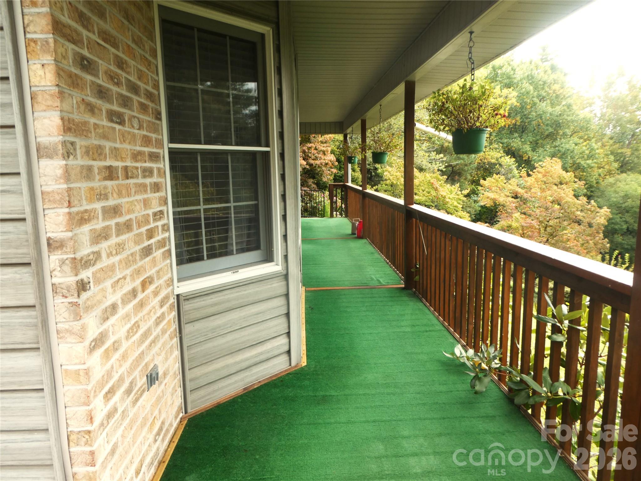 2008 Deep Woods Drive Property Photo 6