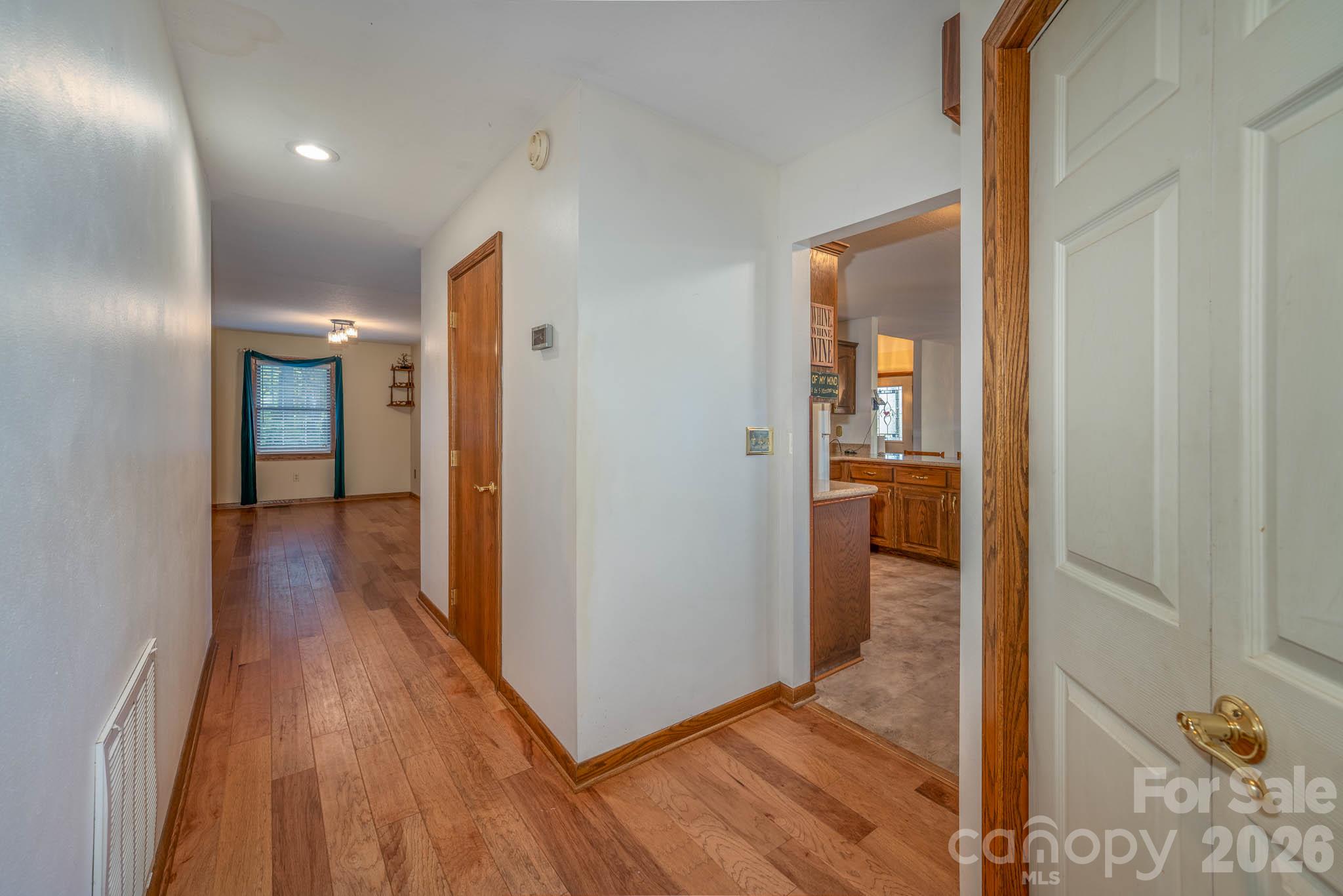 2008 Deep Woods Drive Property Photo 12