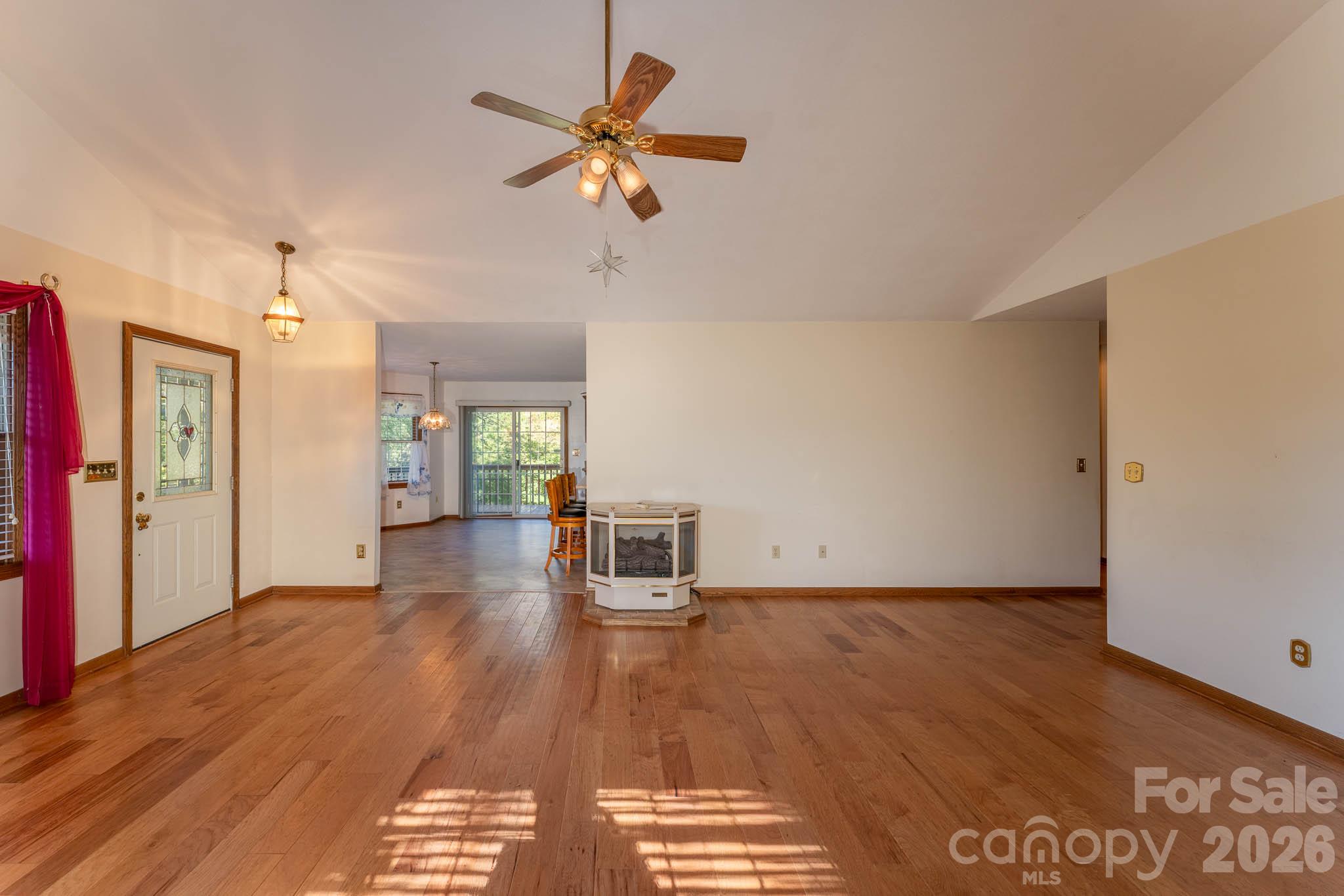 2008 Deep Woods Drive Property Photo 17