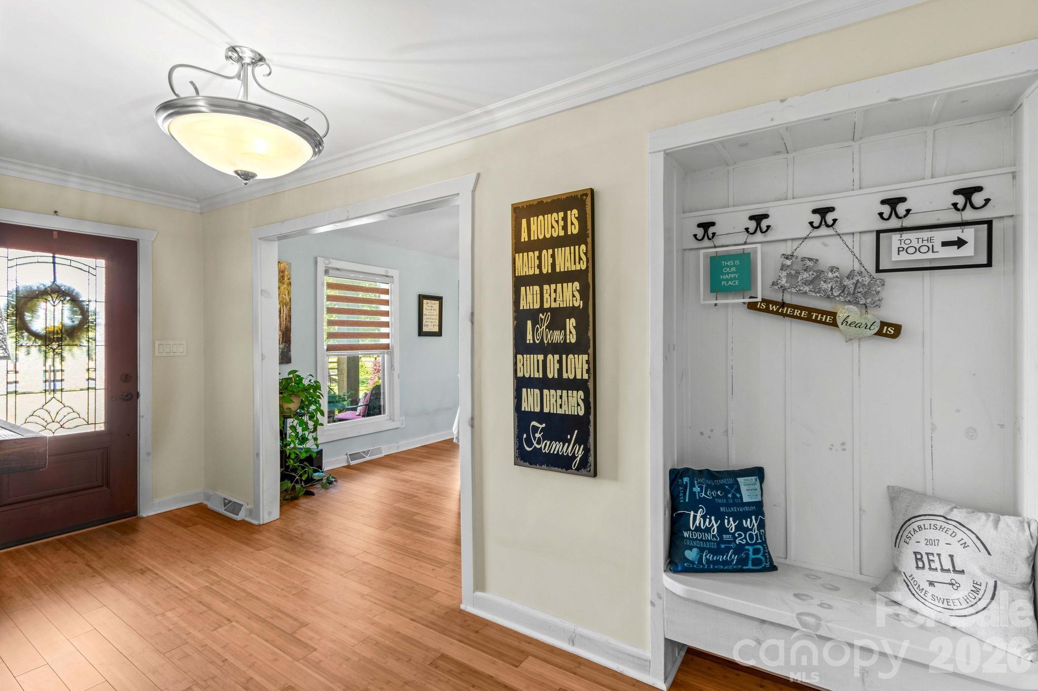 2361 Kennedy Road Property Photo 3