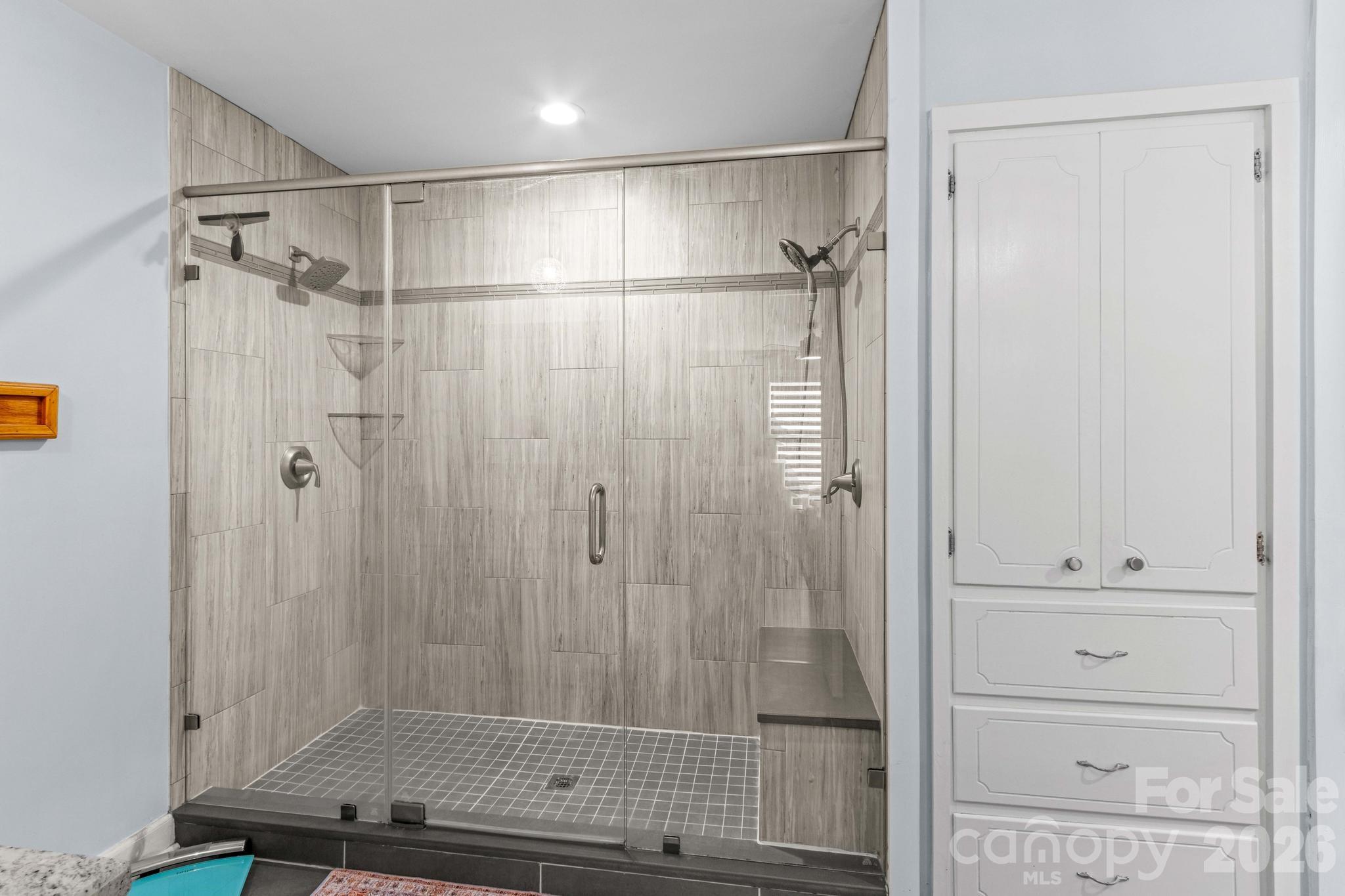 2361 Kennedy Road Property Photo 13