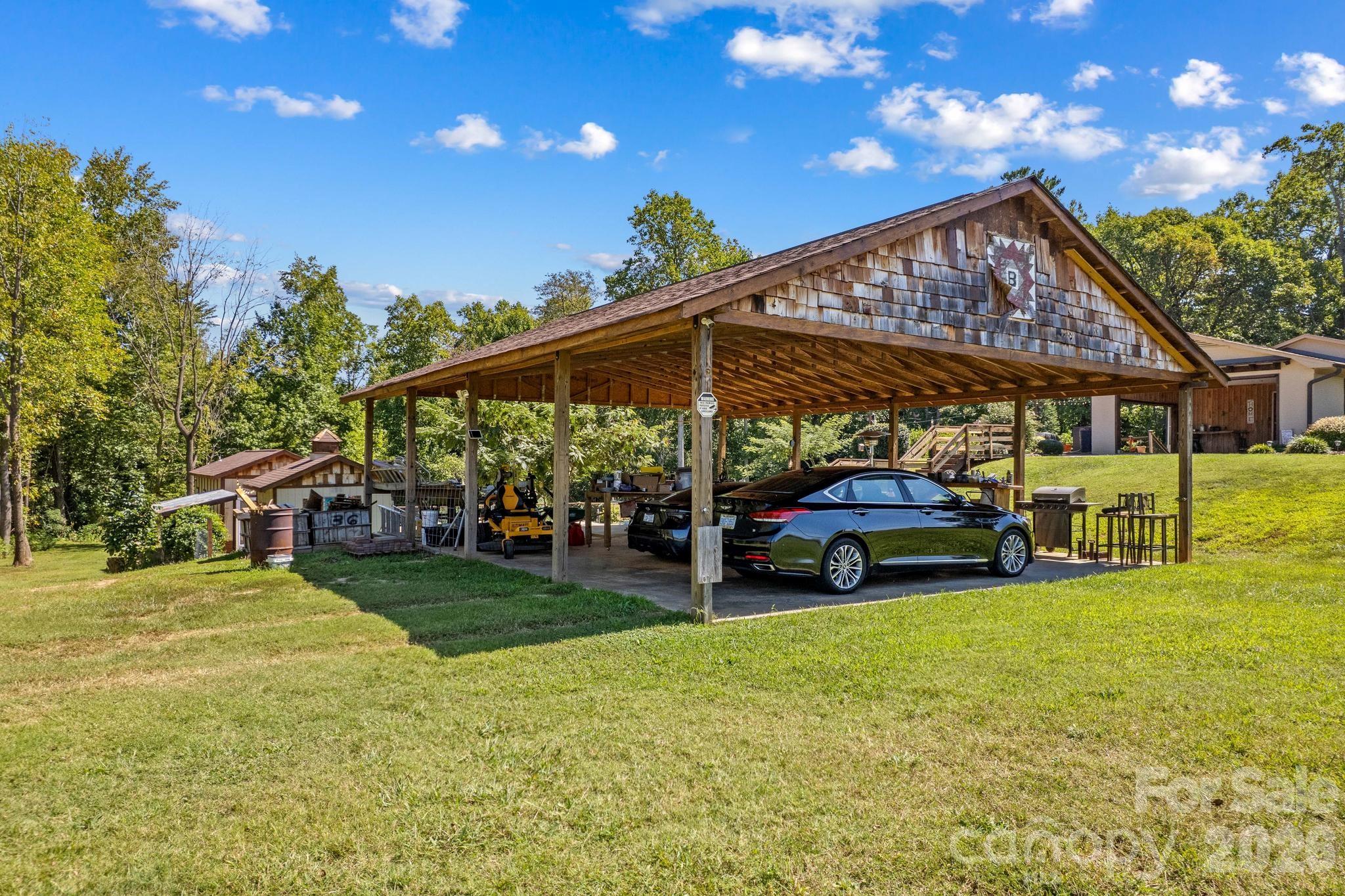 2361 Kennedy Road Property Photo 45