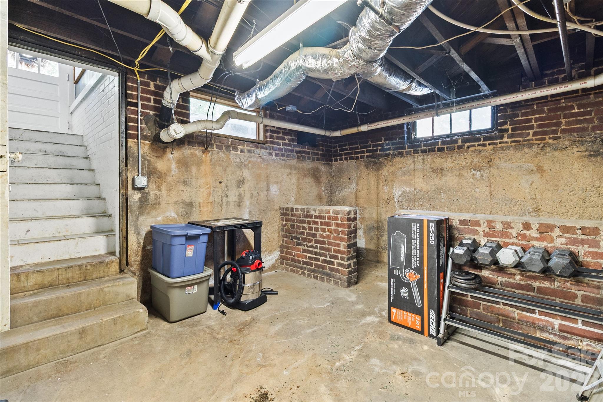 2510 Shelton Avenue Property Photo 35