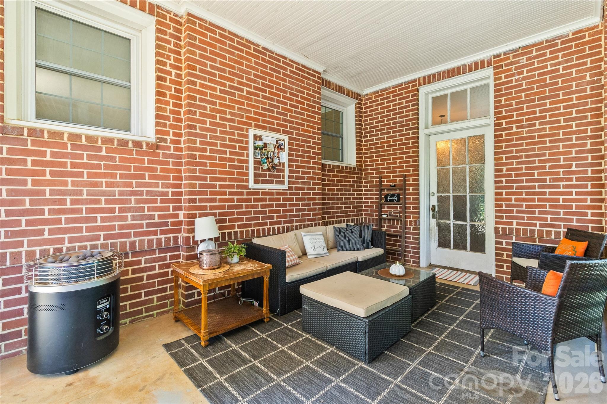 2510 Shelton Avenue Property Photo 39