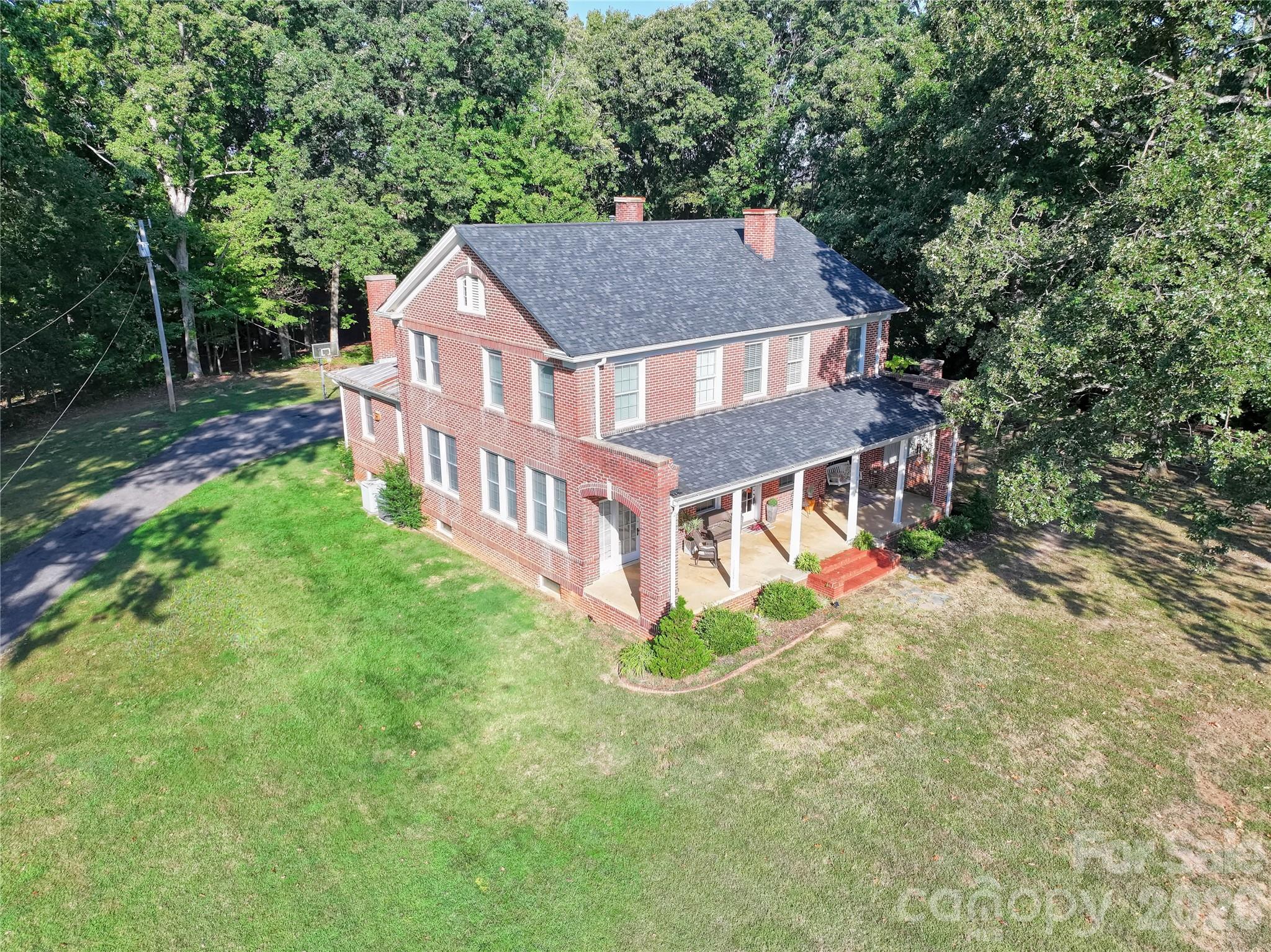 2510 Shelton Avenue Property Photo 43