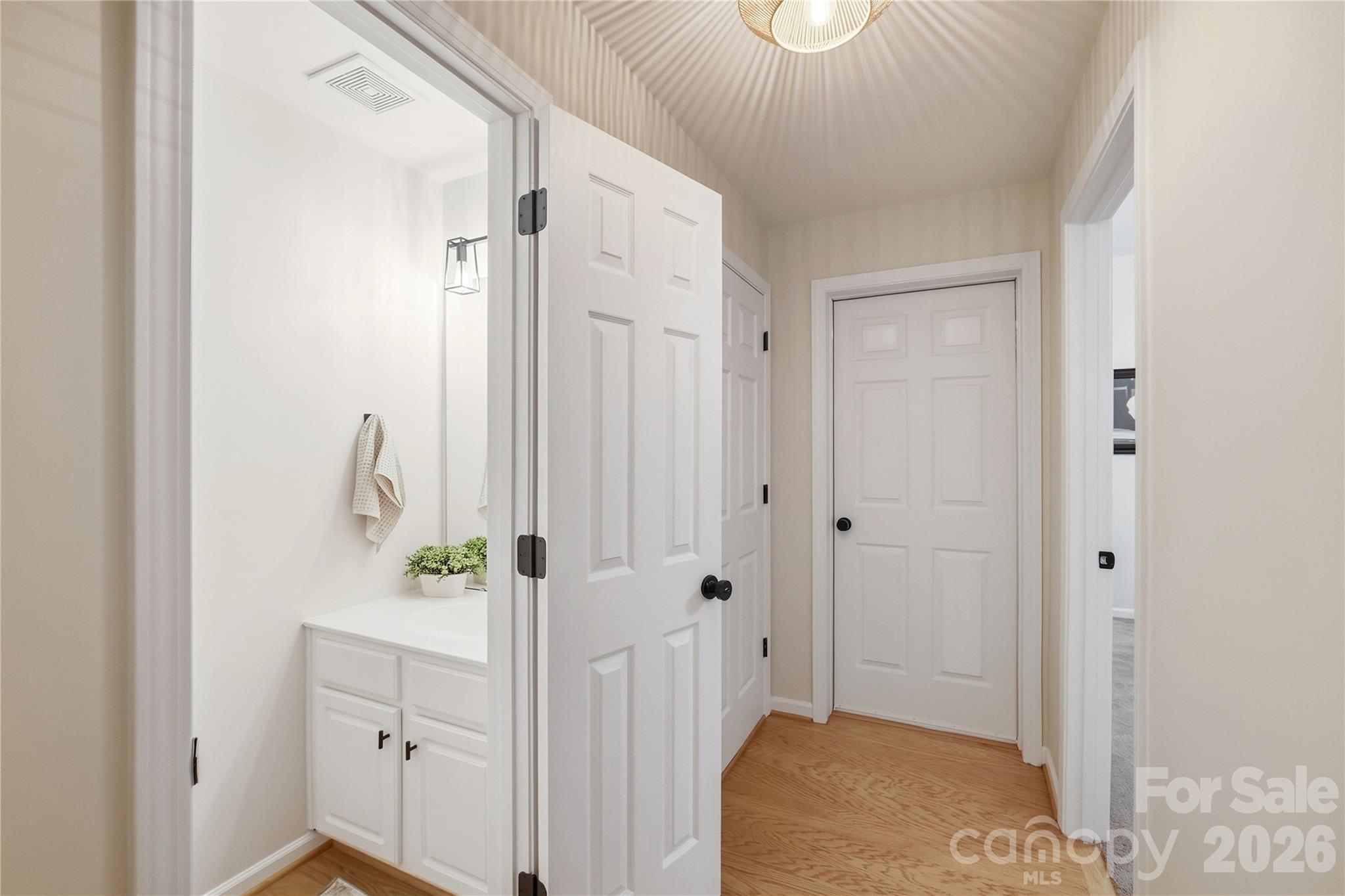 5325 Dockery Drive Property Photo 7
