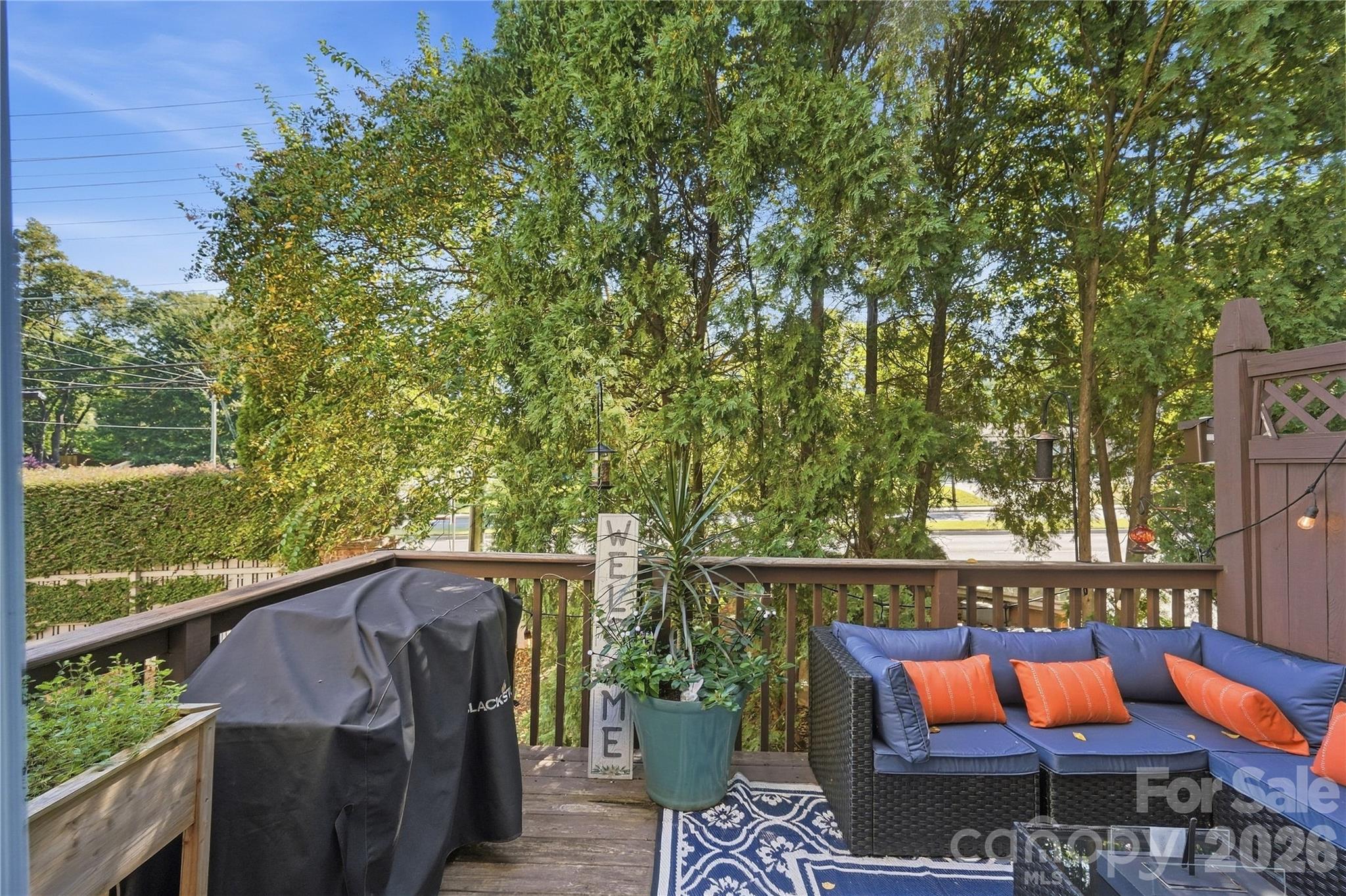 5325 Dockery Drive Property Photo 35