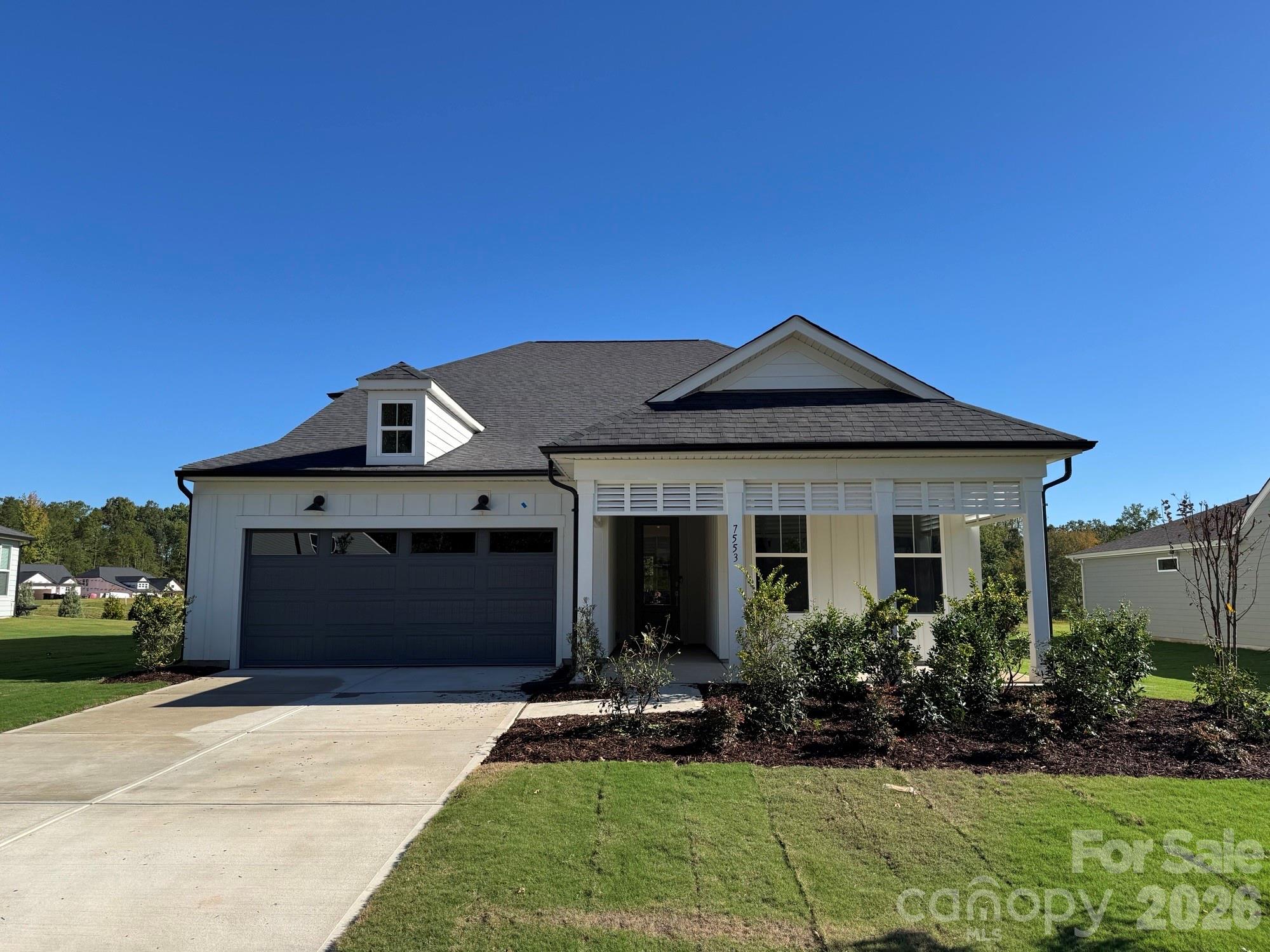7553 Pedigree Circle Property Photo 1