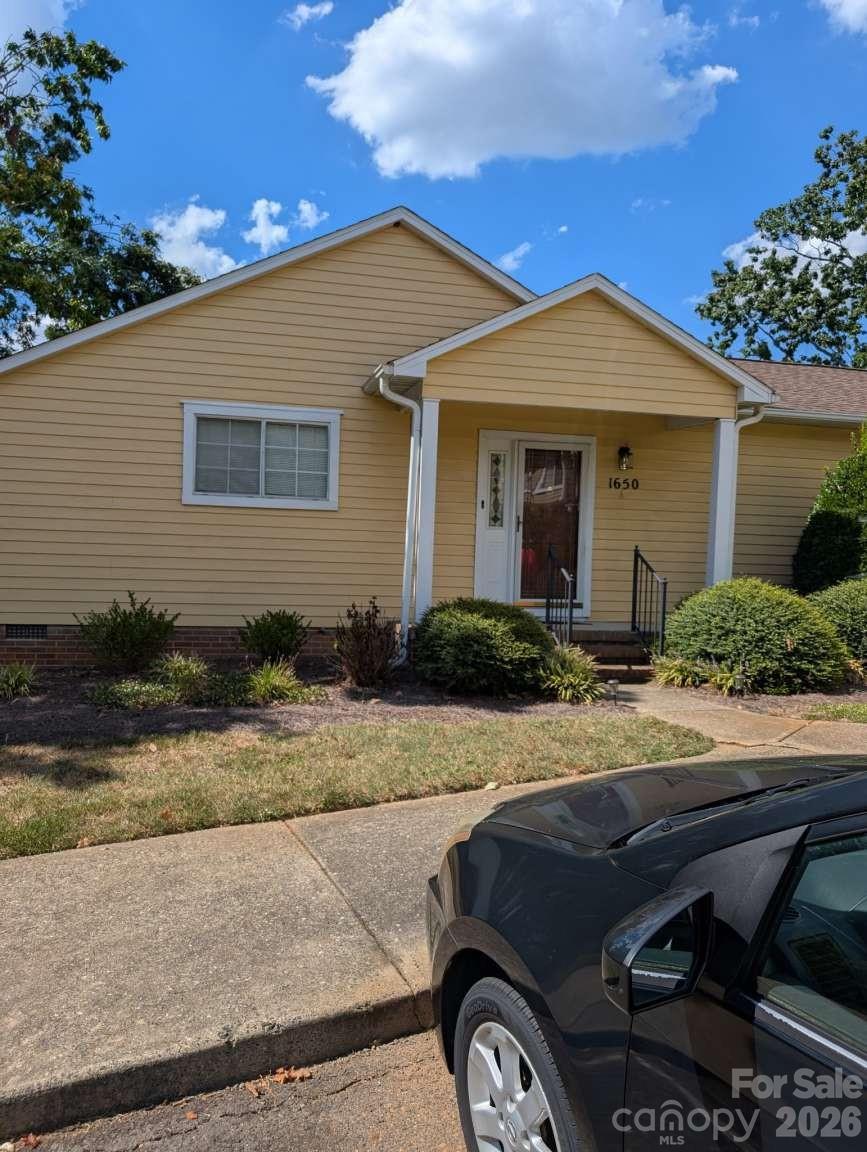 1650 Robins Nest Court A Property Photo 1