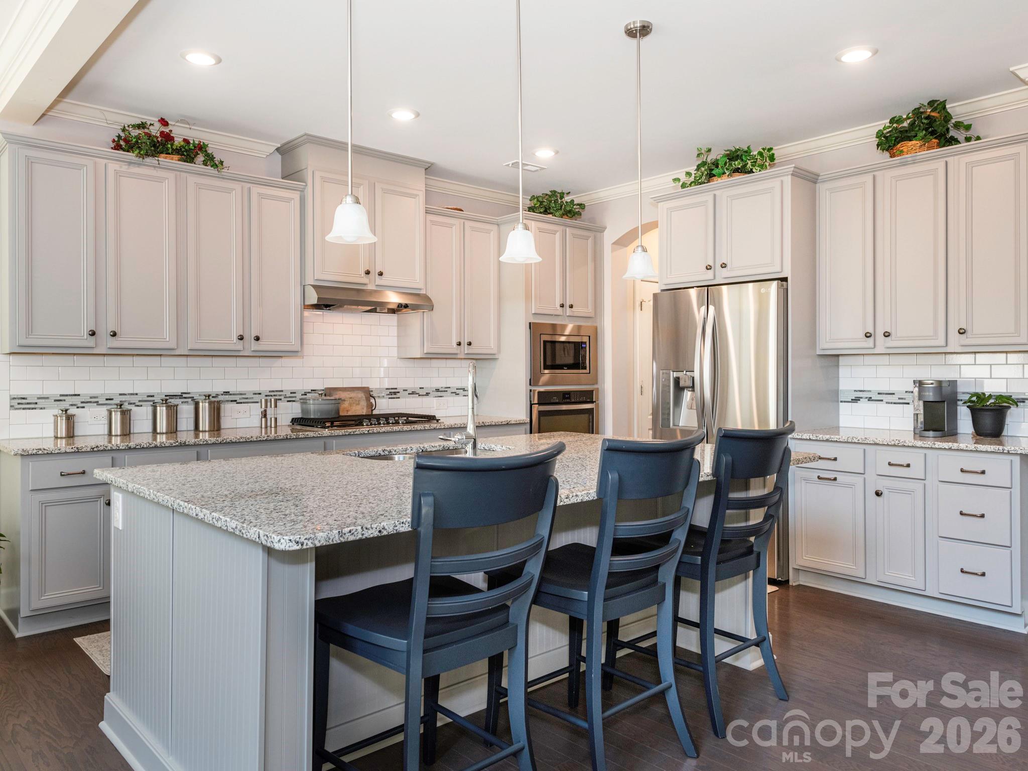 8336 Breton Way Property Photo 7
