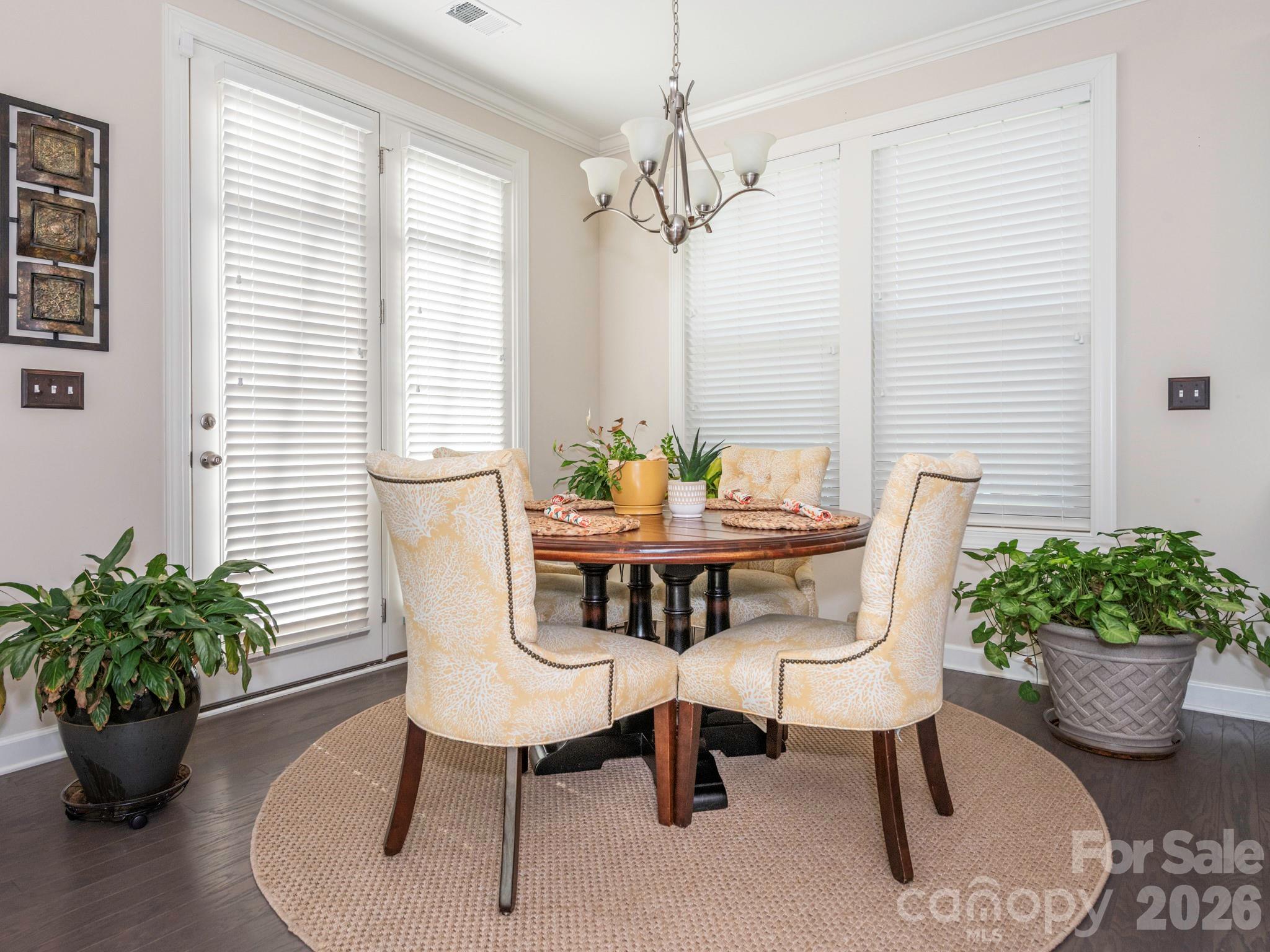 8336 Breton Way Property Photo 10