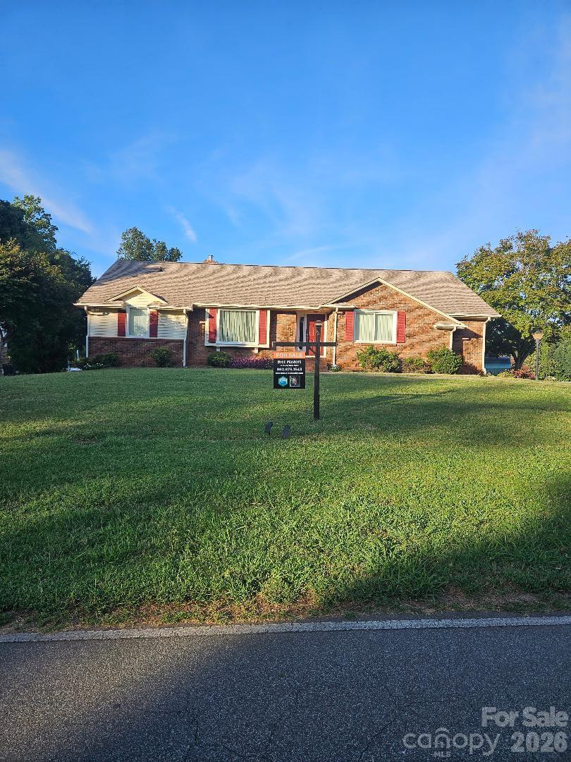 3944 Burton Lane Property Photo 1