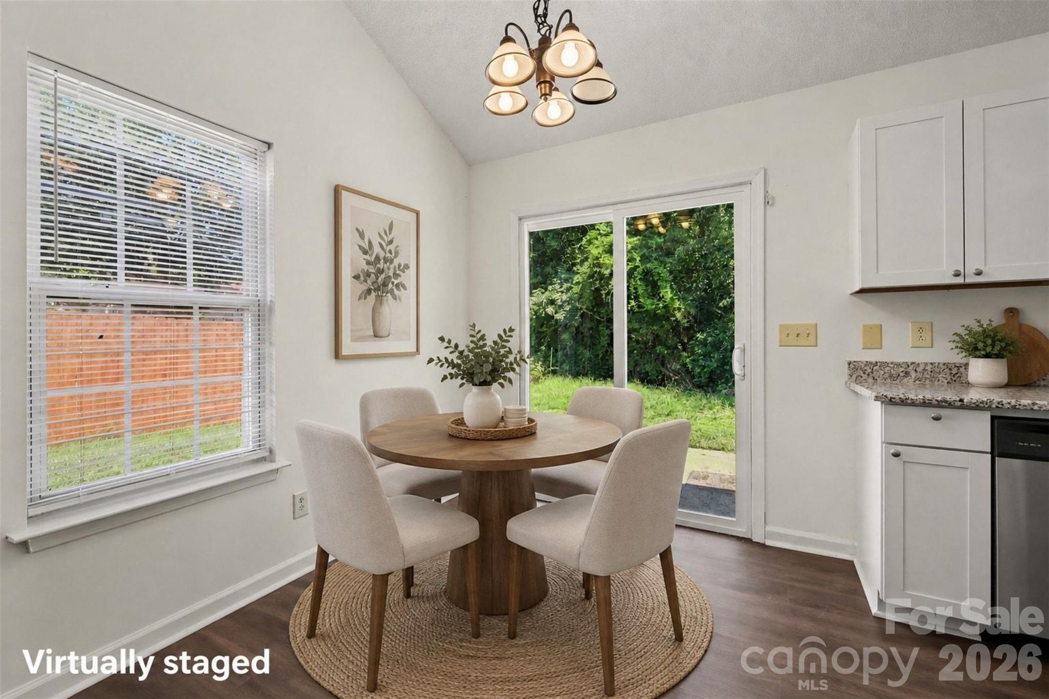 5718 Kirkdale Court Property Photo 8