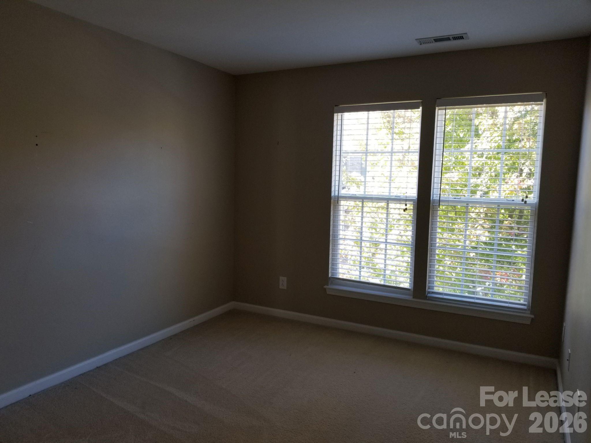20528 Harbor View Drive Property Photo 12