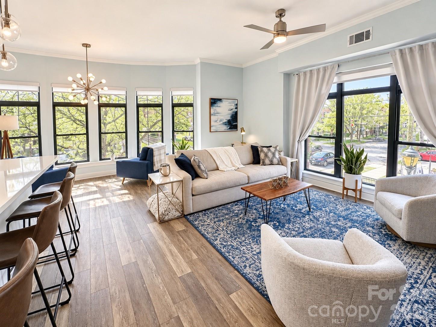 115 E Park Avenue 201 Property Photo 1