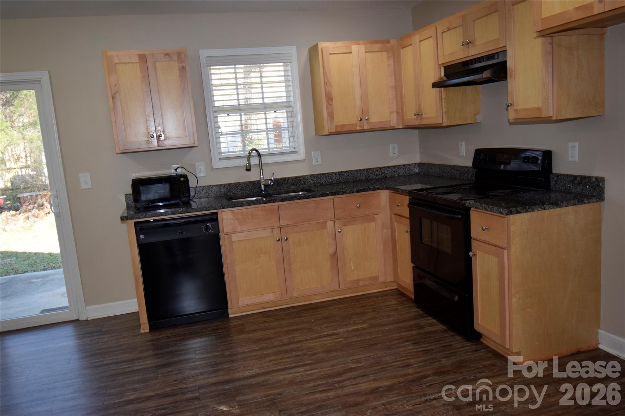 1527 Black Kettle Drive Property Photo 2