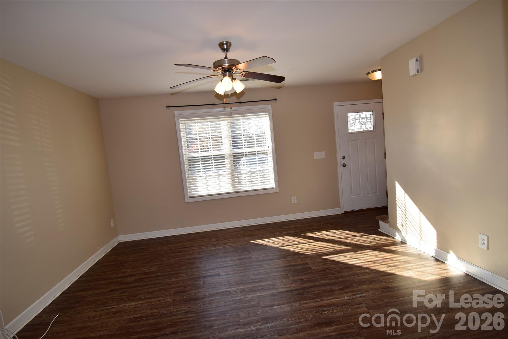 1527 Black Kettle Drive Property Photo 6