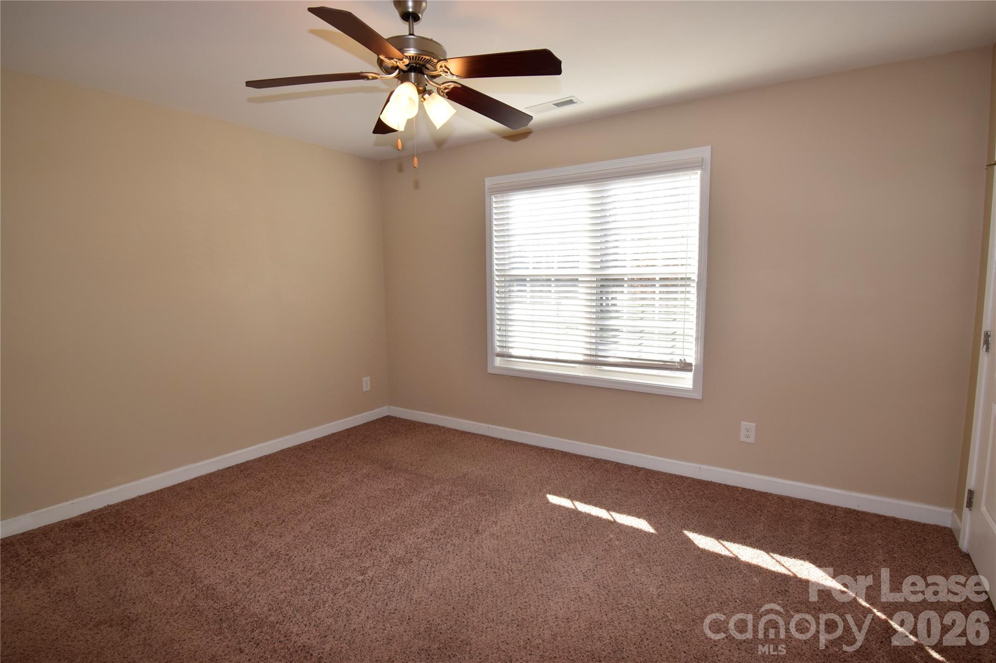 1527 Black Kettle Drive Property Photo 9