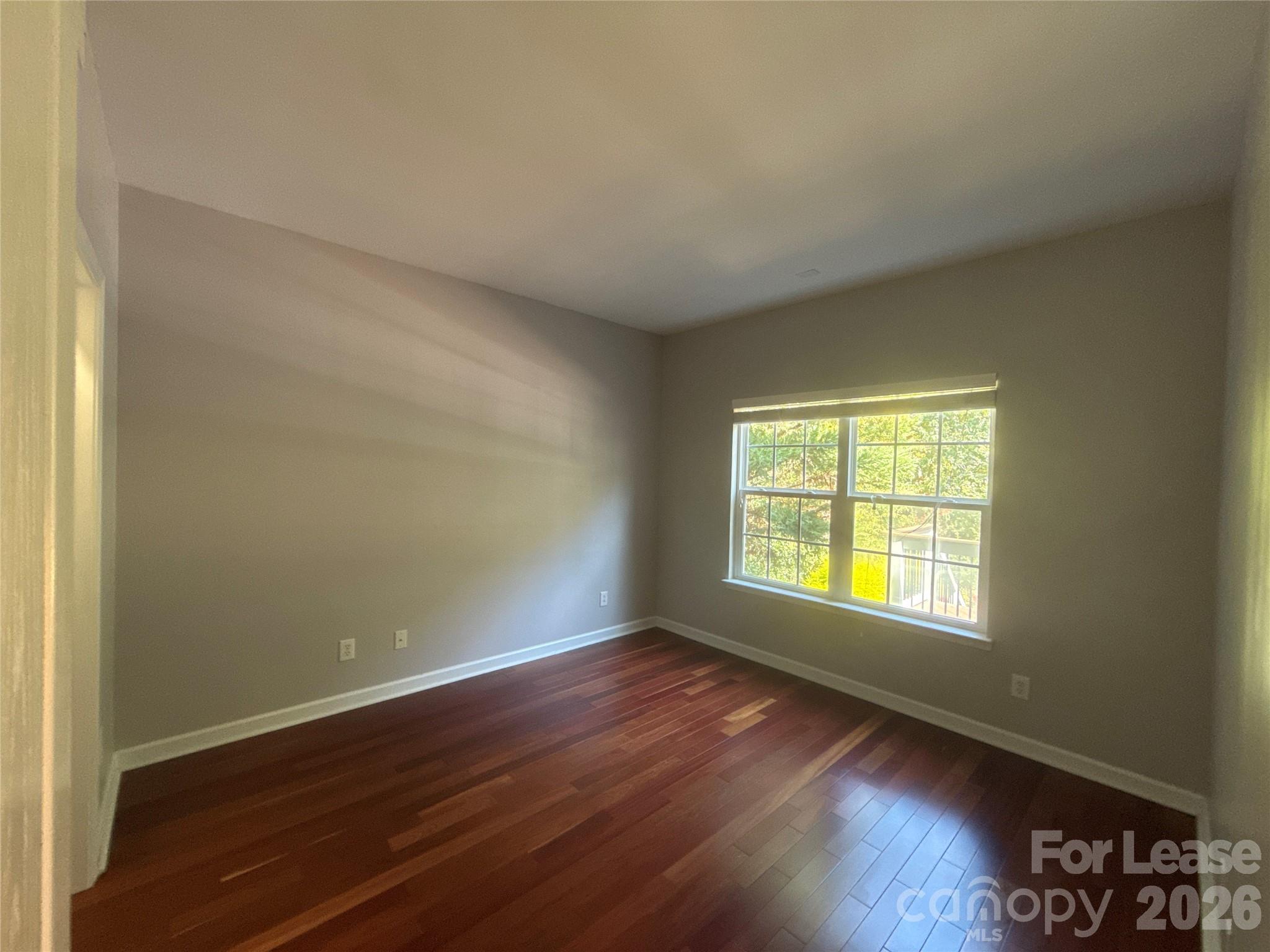 2413 Merryvale Way Property Photo 12