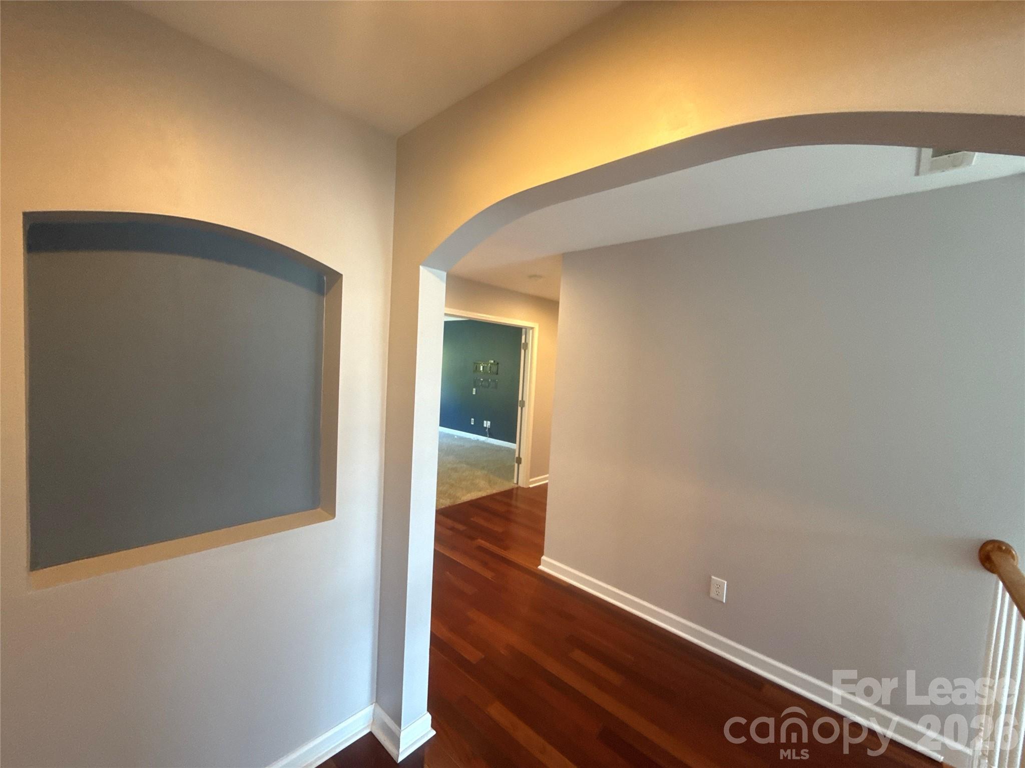 2413 Merryvale Way Property Photo 17