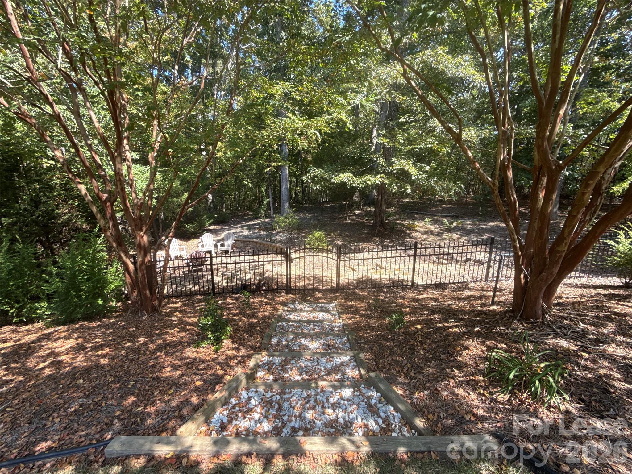 2413 Merryvale Way Property Photo 27