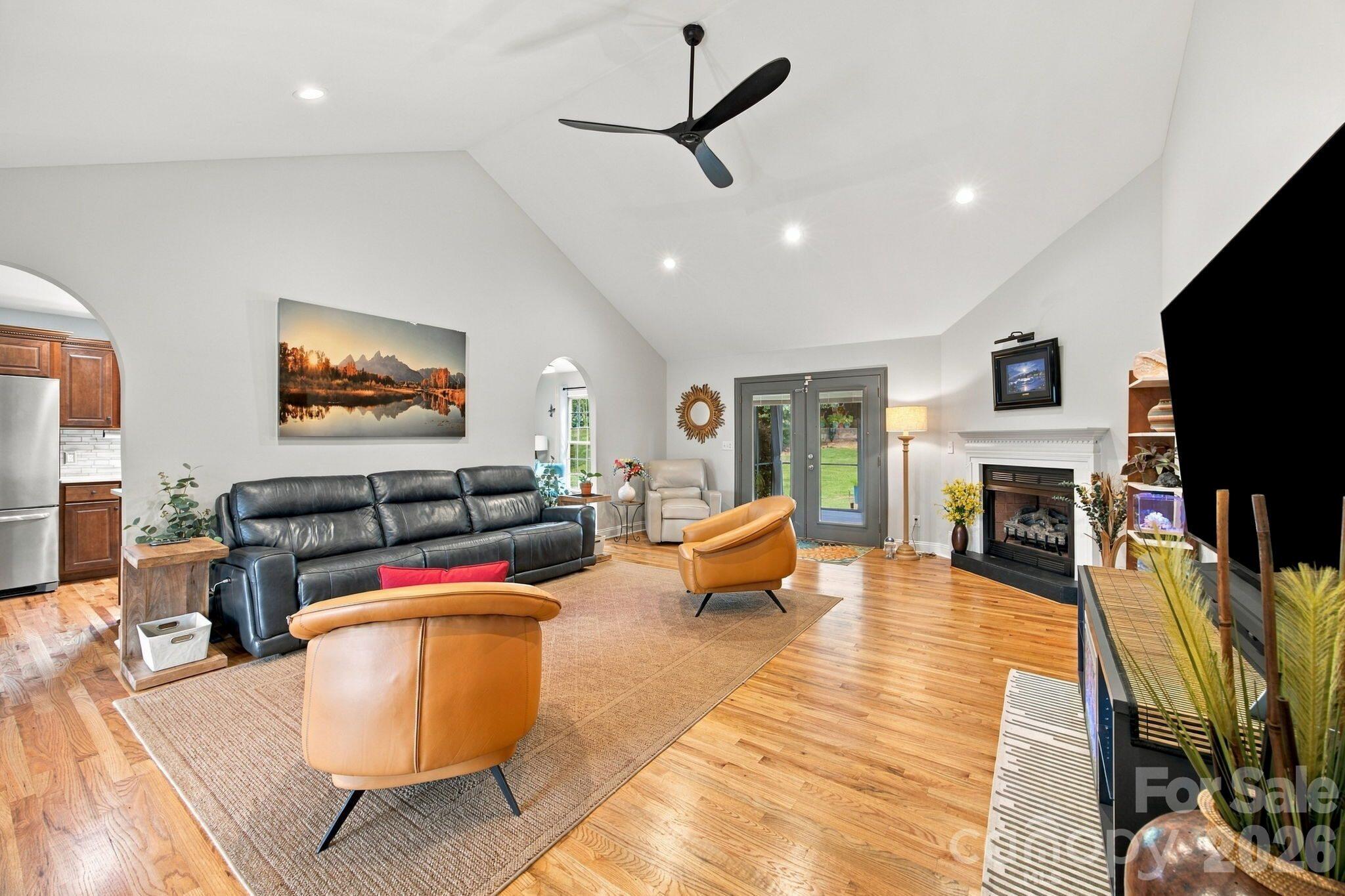 1463 Brookstone Drive Property Photo 10