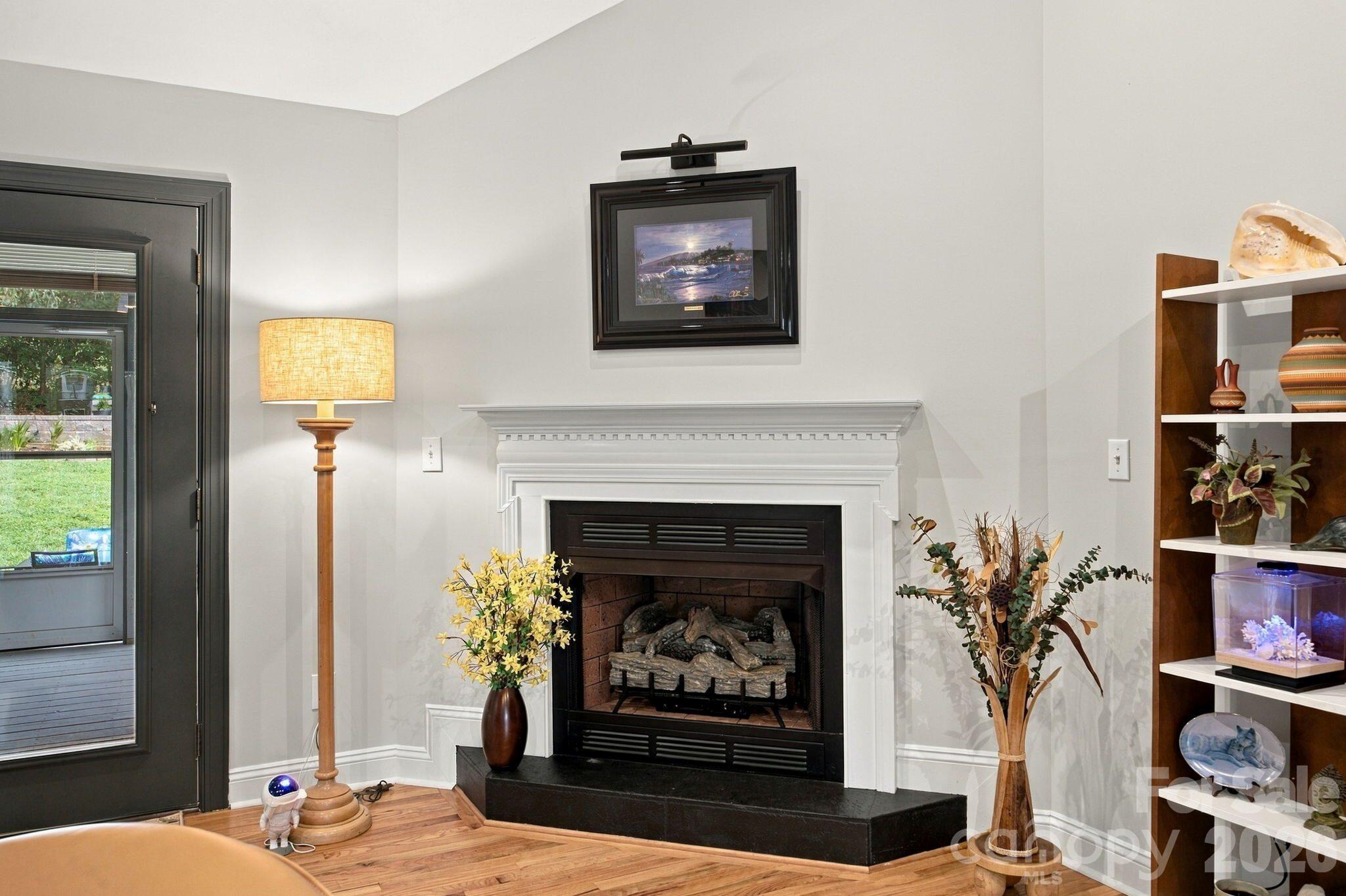 1463 Brookstone Drive Property Photo 13