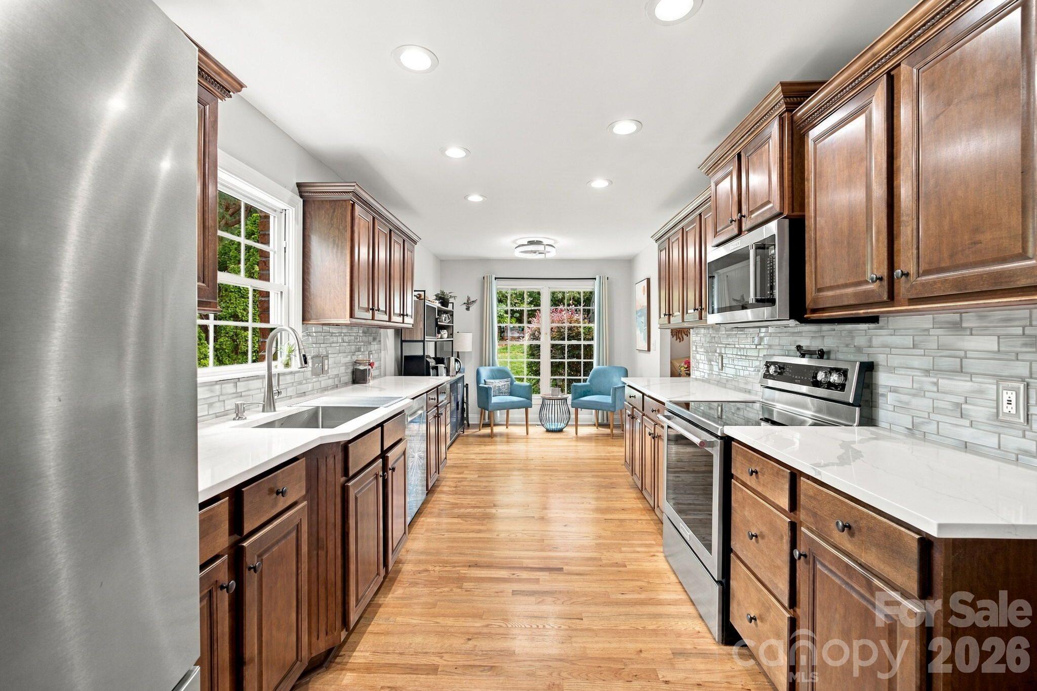 1463 Brookstone Drive Property Photo 16
