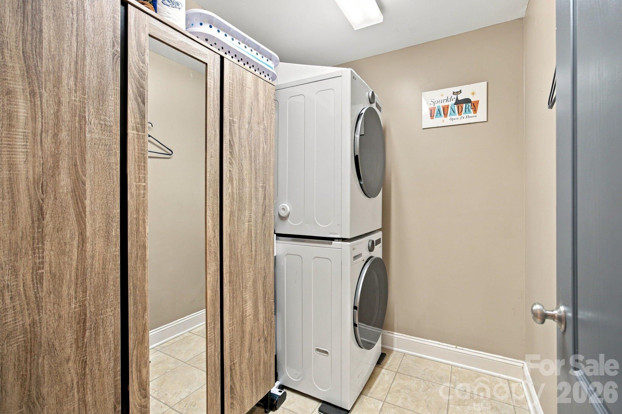 1463 Brookstone Drive Property Photo 19