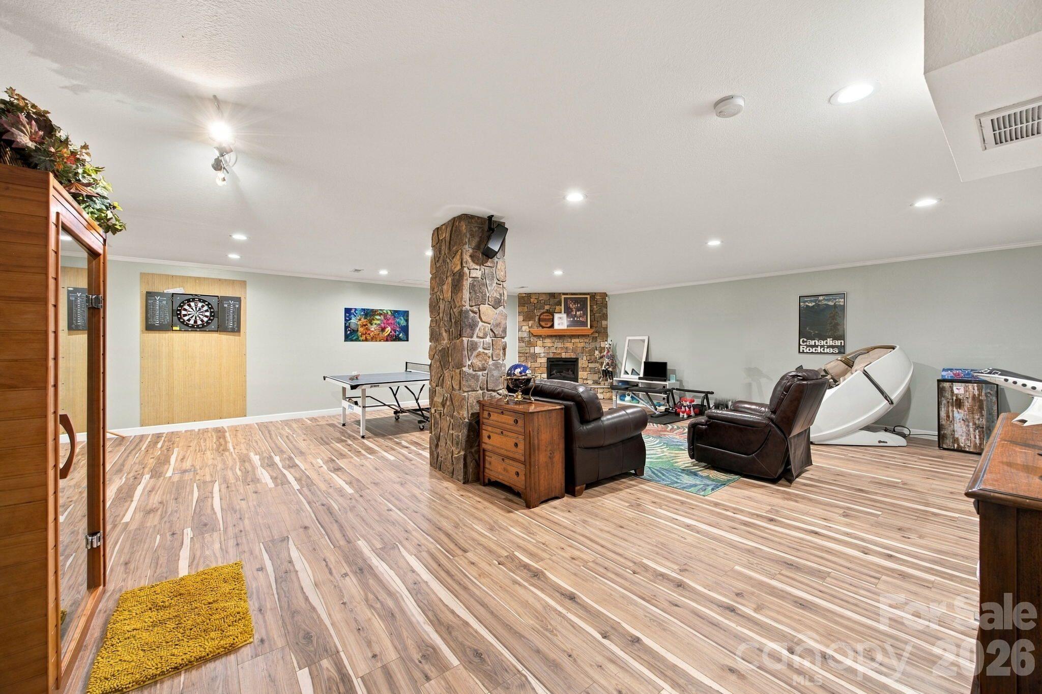 1463 Brookstone Drive Property Photo 25