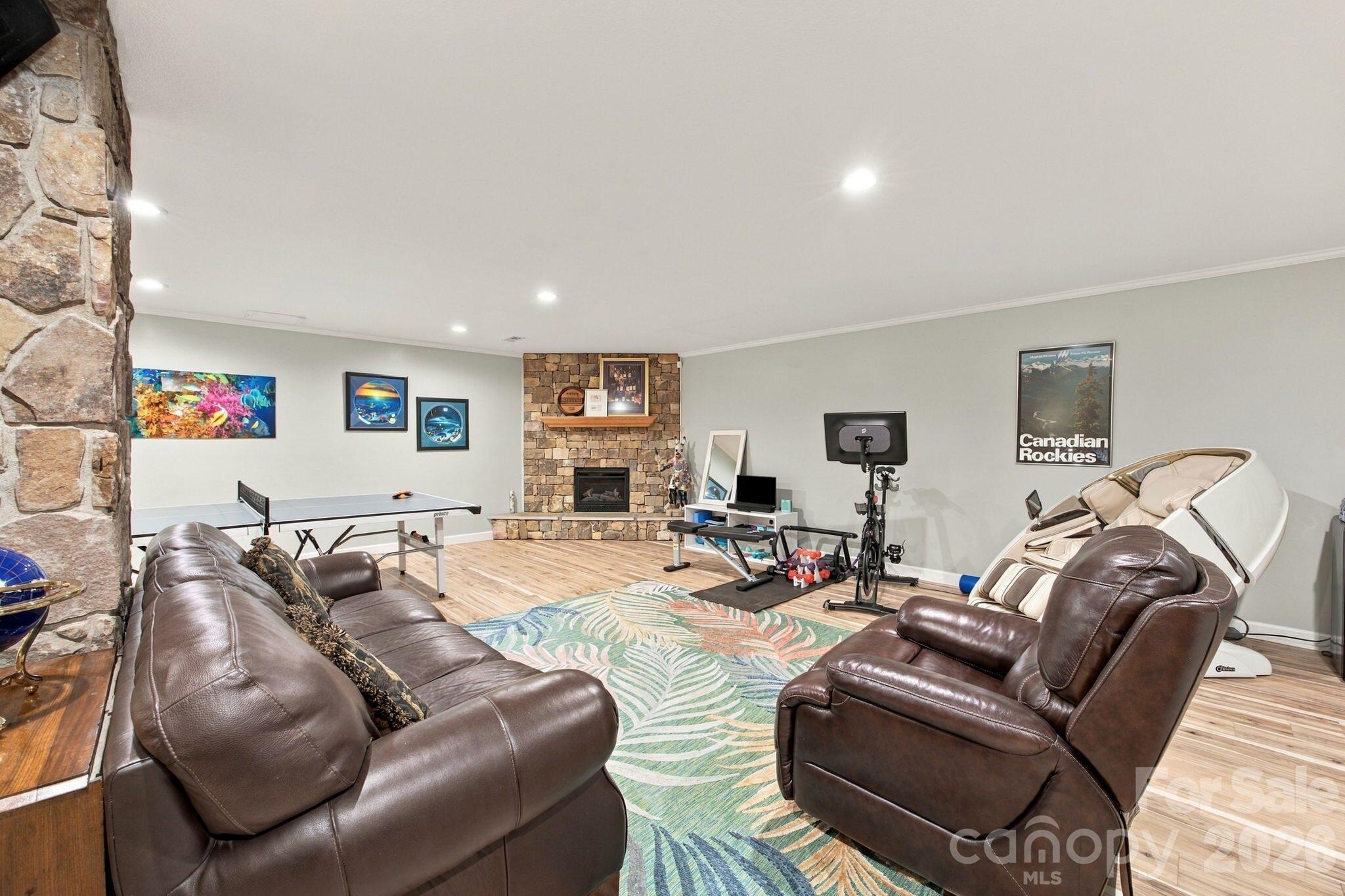 1463 Brookstone Drive Property Photo 26